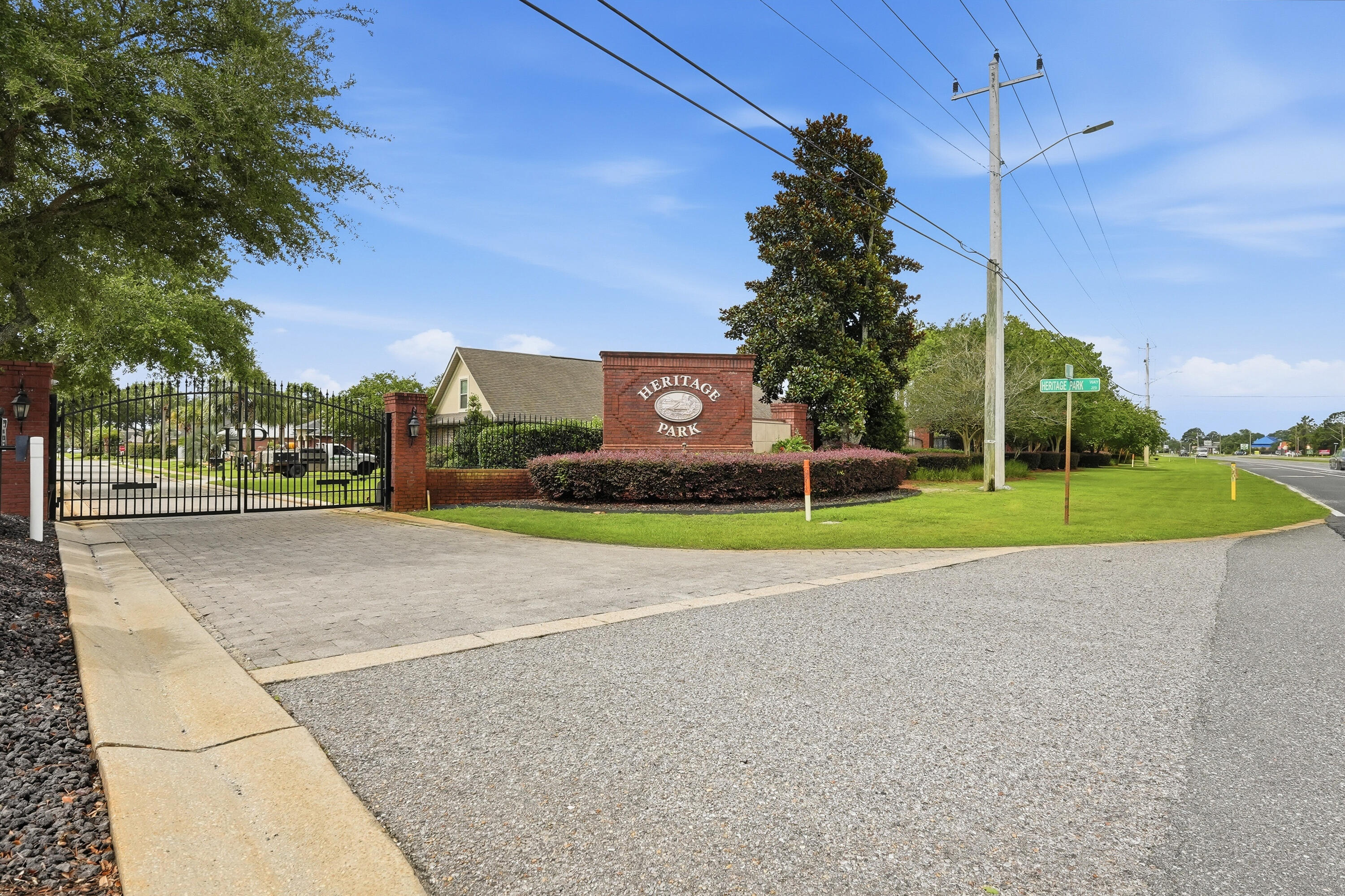 2005 Tampa Boulevard Navarre FL 32566