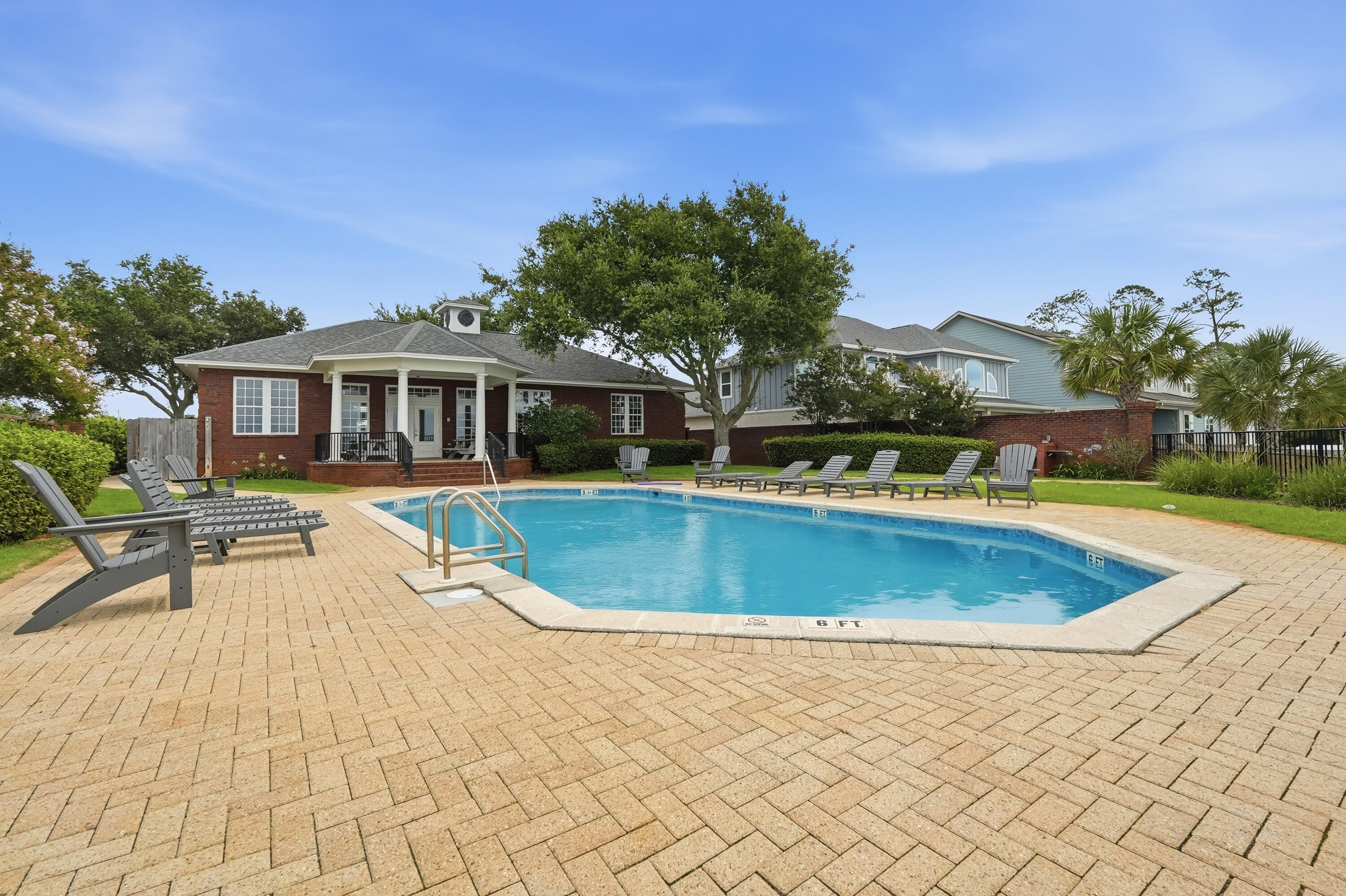 2005 Tampa Boulevard Navarre FL 32566