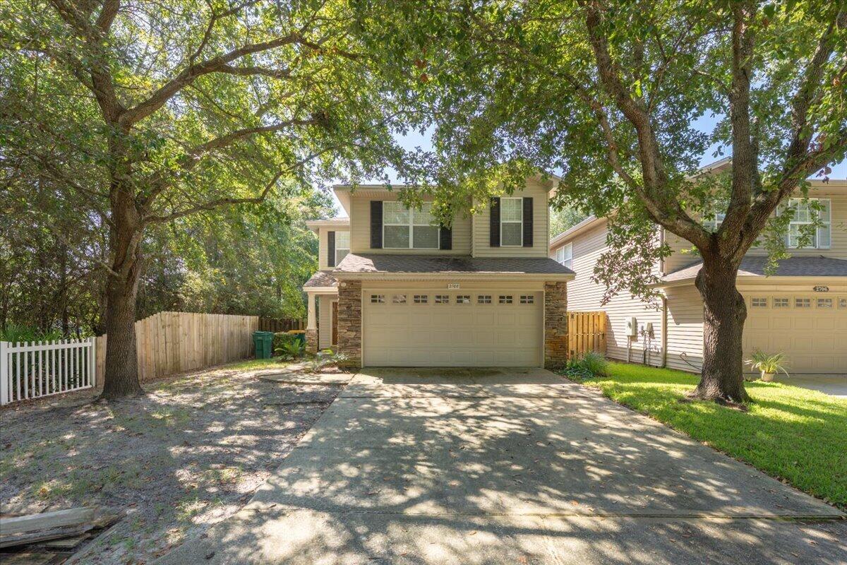 2708 Apple Blossom Court Shalimar FL 32579
