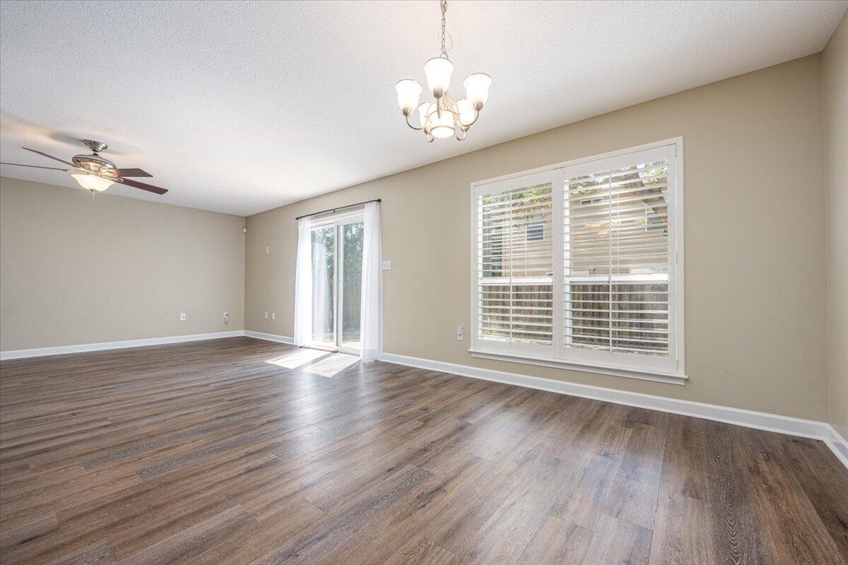 2708 Apple Blossom Court Shalimar FL 32579