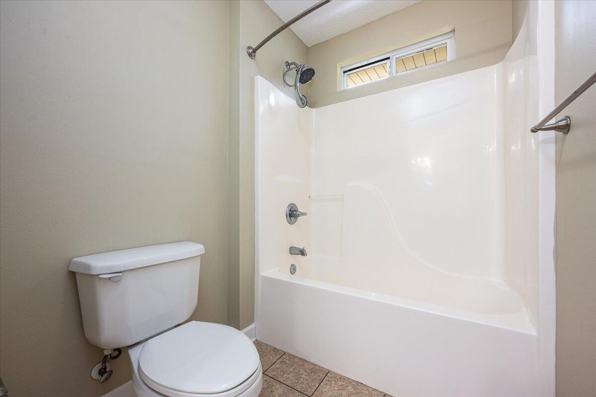 2708 Apple Blossom Court Shalimar FL 32579