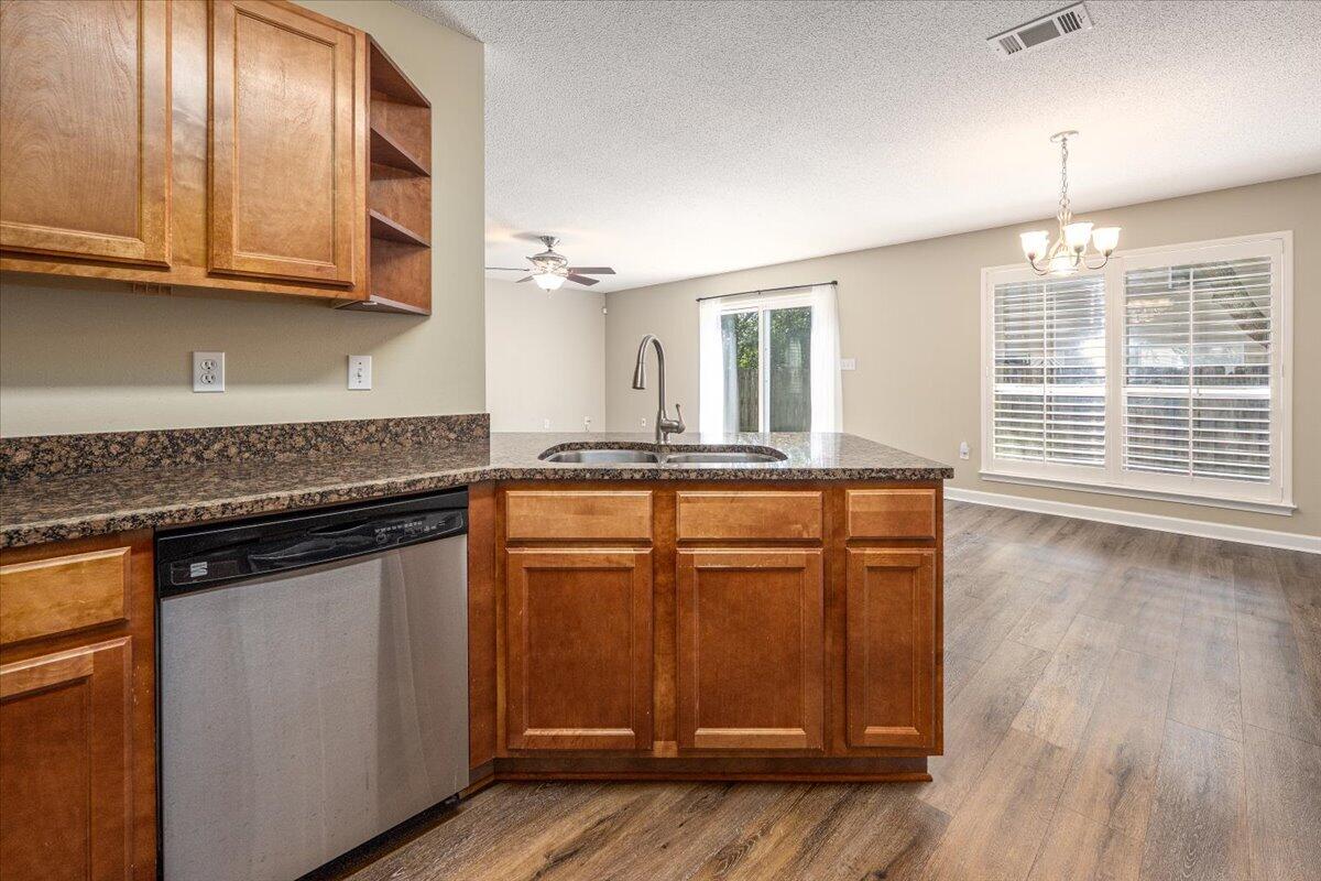 2708 Apple Blossom Court Shalimar FL 32579