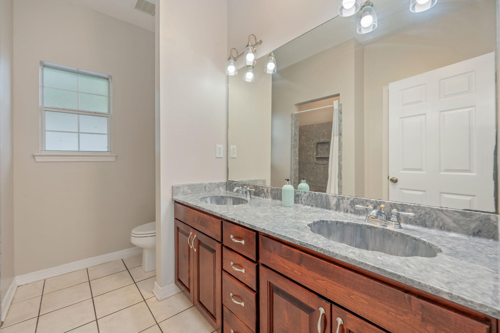 2903 Second Avenue Crestview FL 32539