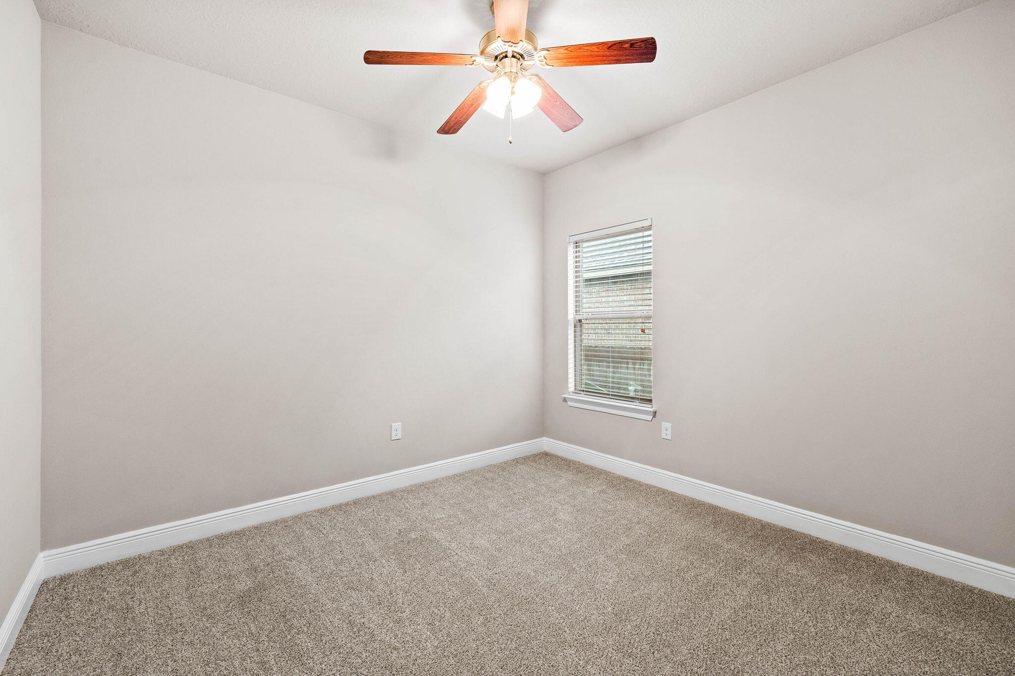 294 Maddox Street Point Washington FL 32459