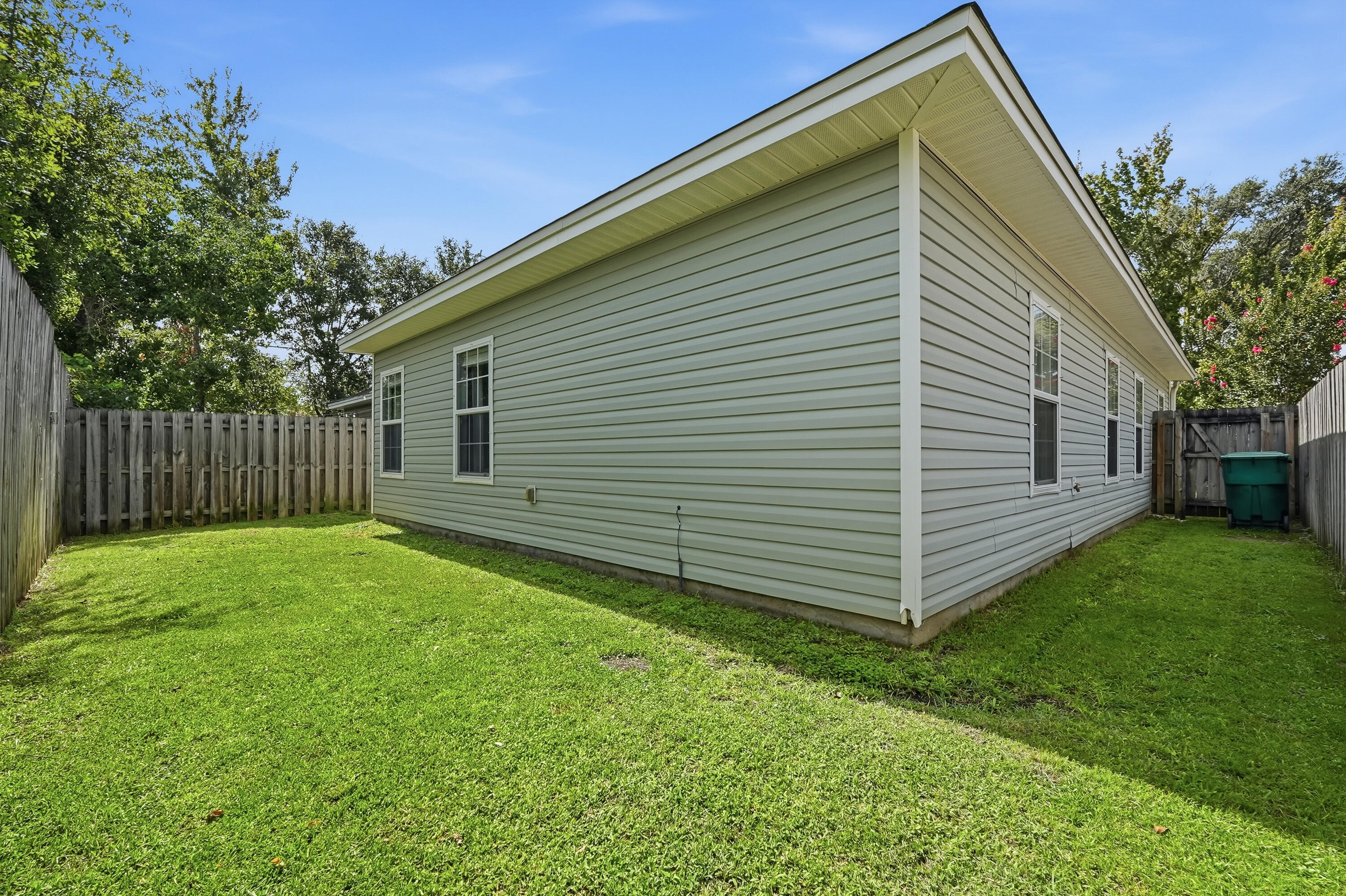 102 Matt Boulevard Niceville FL 32578