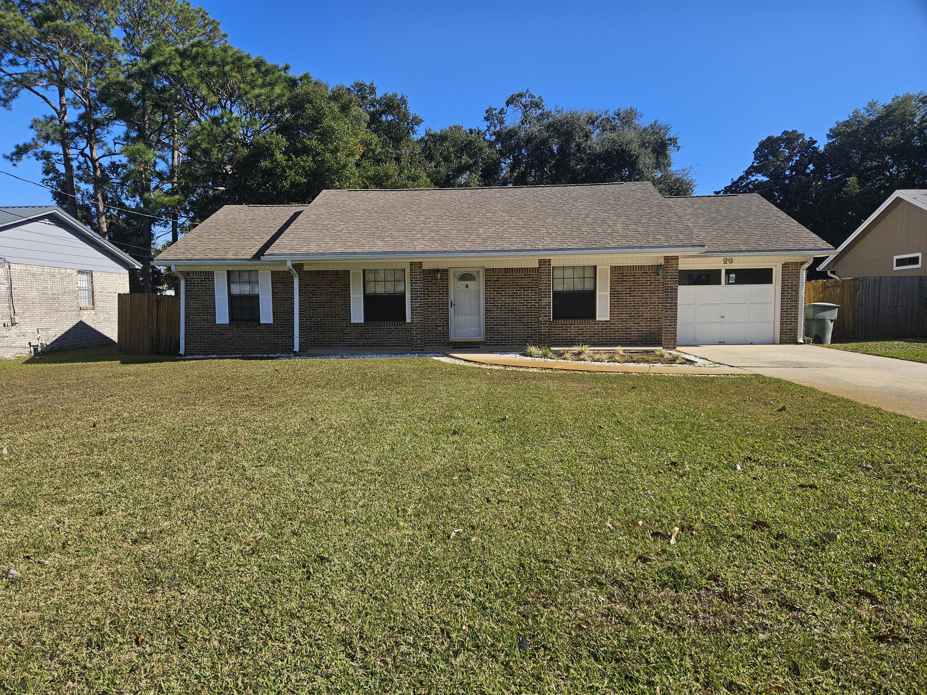 29 NW Deal Avenue Fort Walton Beach FL 32548