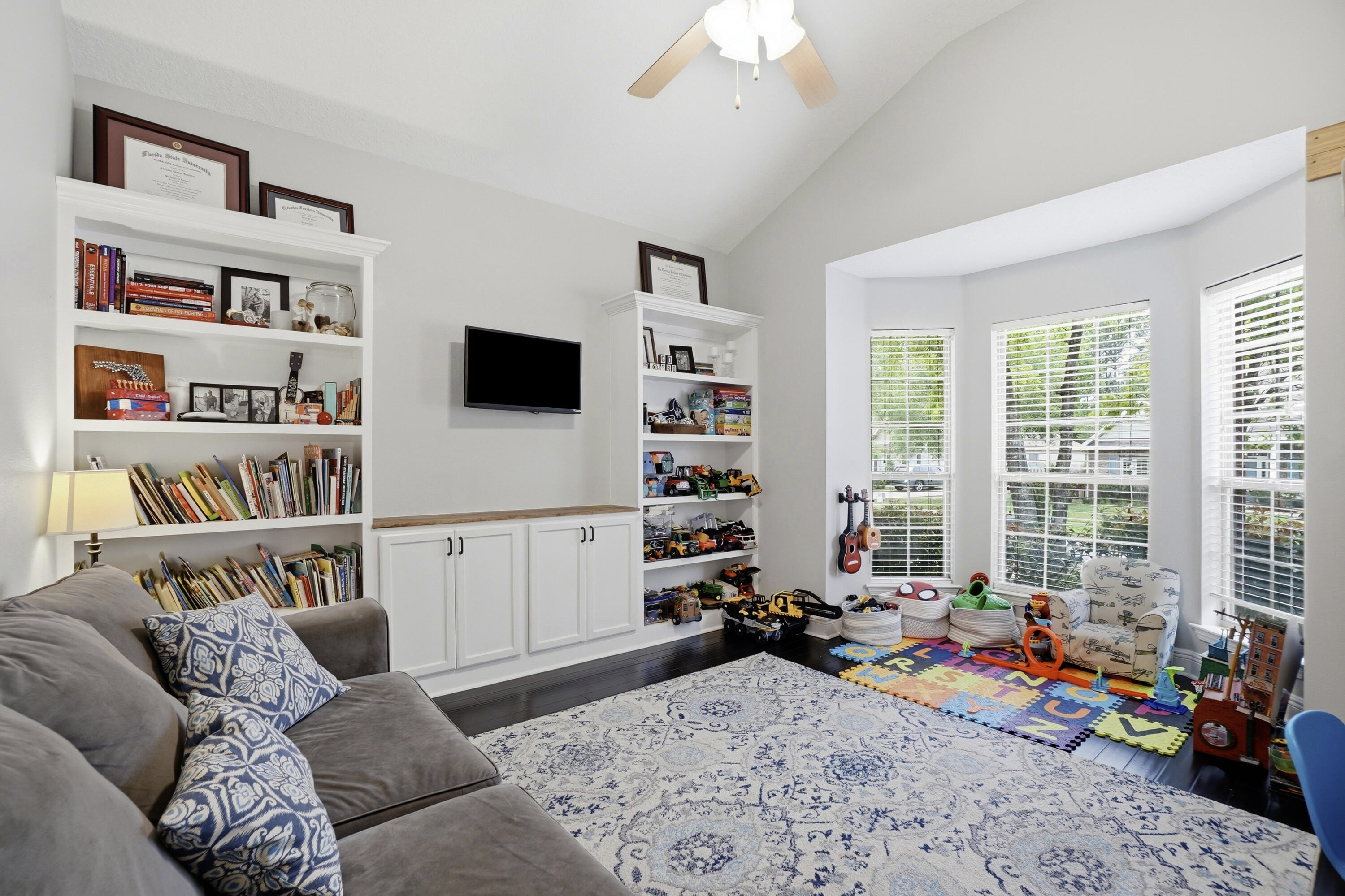 52 Mango Lane Freeport FL 32439