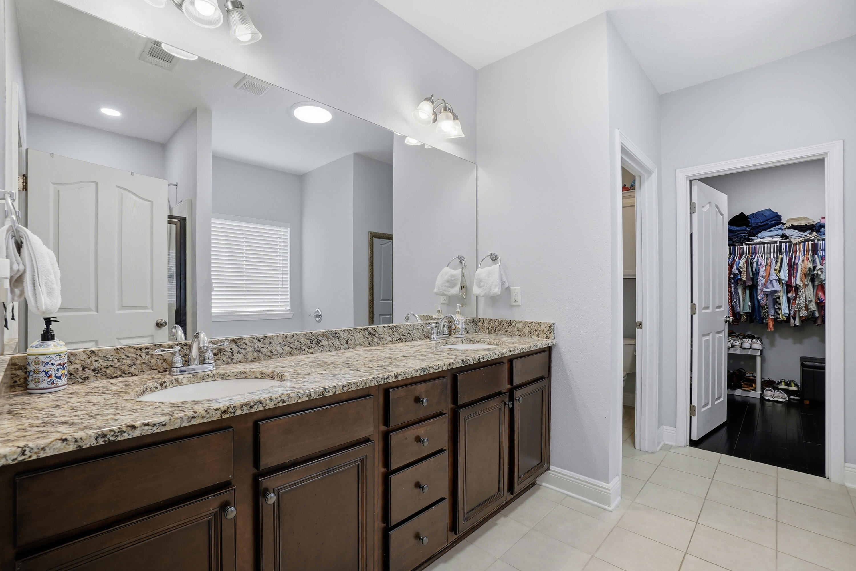52 Mango Lane Freeport FL 32439