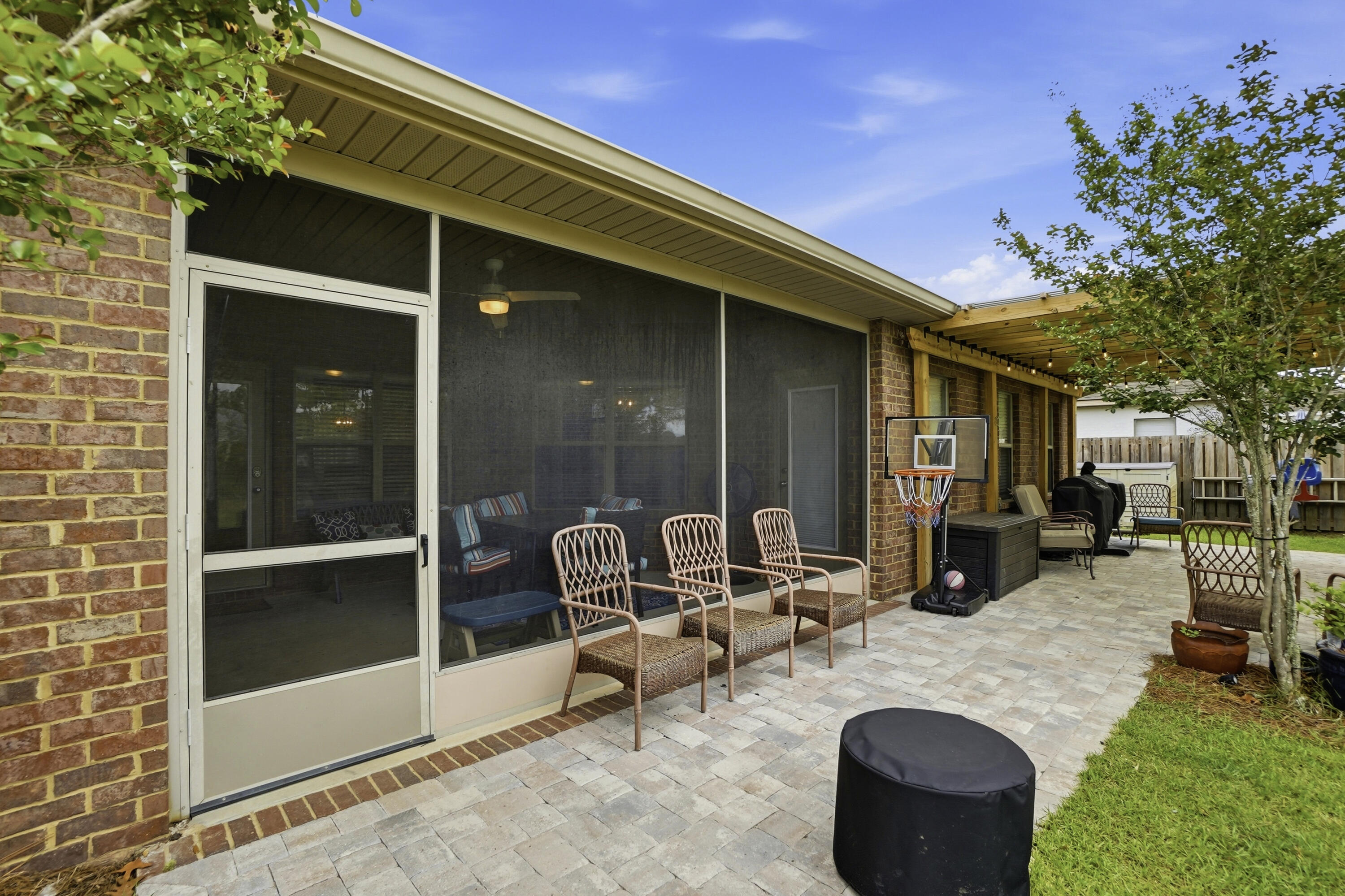 52 Mango Lane Freeport FL 32439