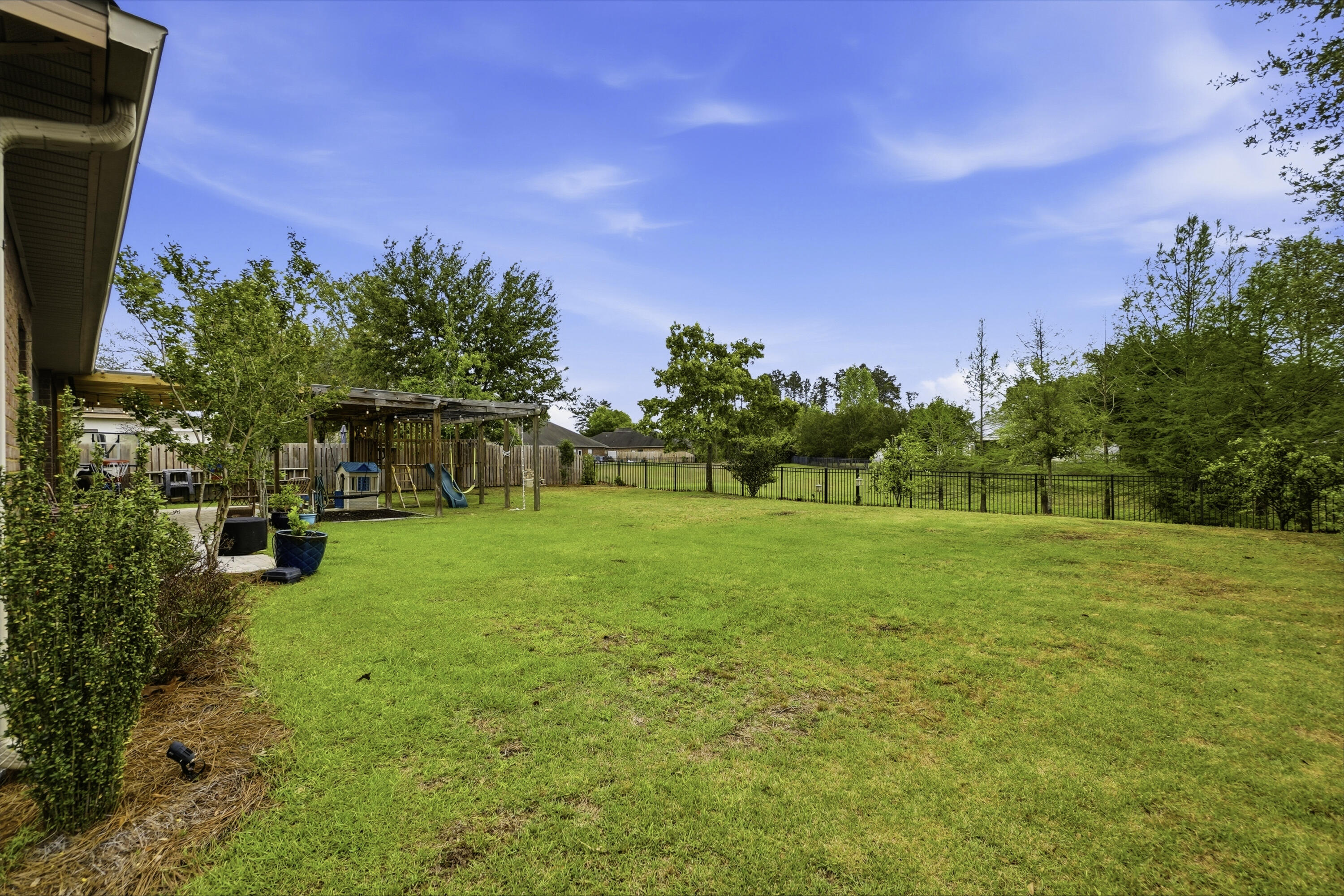 52 Mango Lane Freeport FL 32439