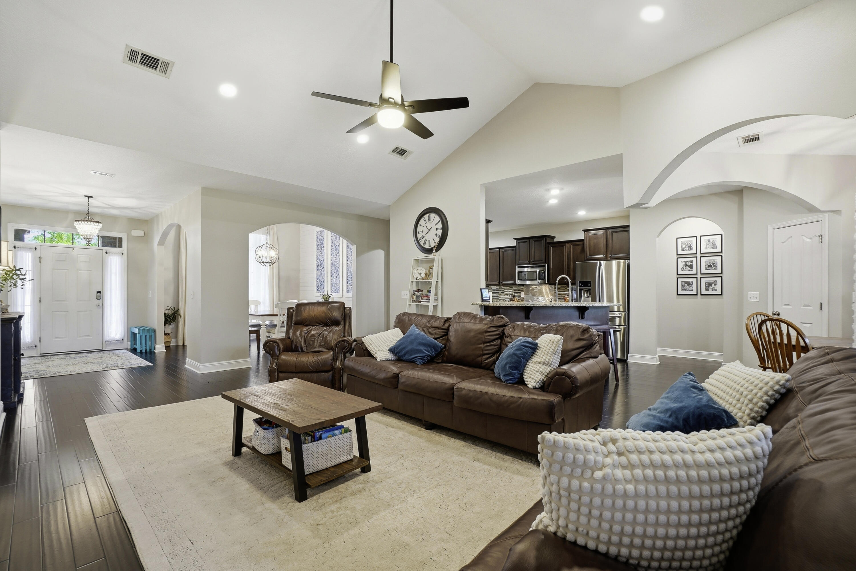 52 Mango Lane Freeport FL 32439
