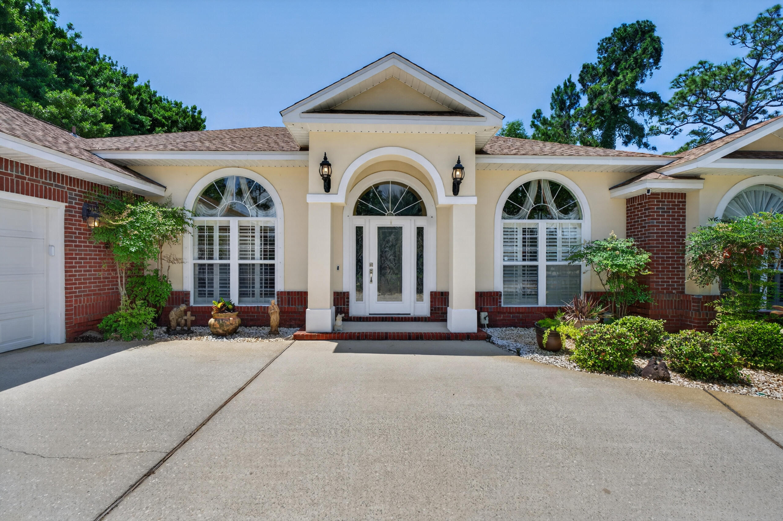 4242 Bobcat Cove Niceville FL 32578