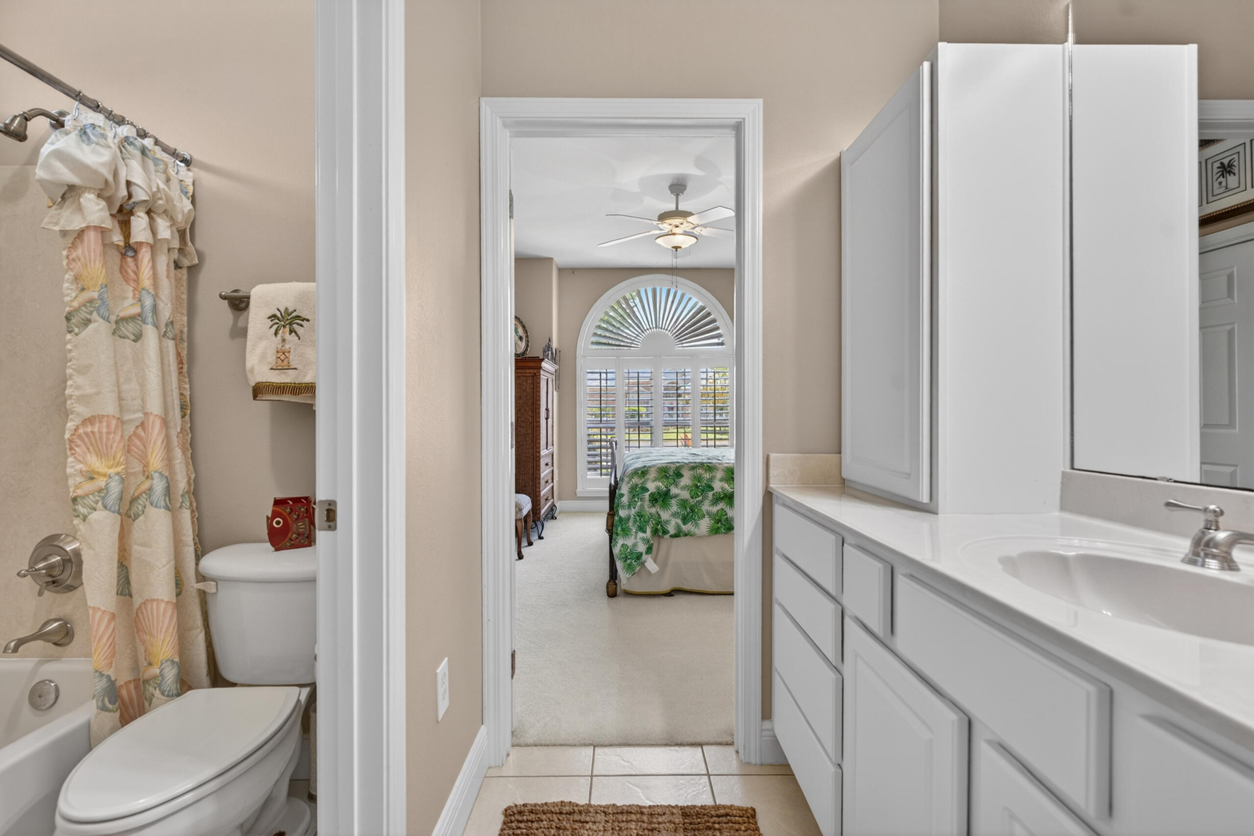 4242 Bobcat Cove Niceville FL 32578