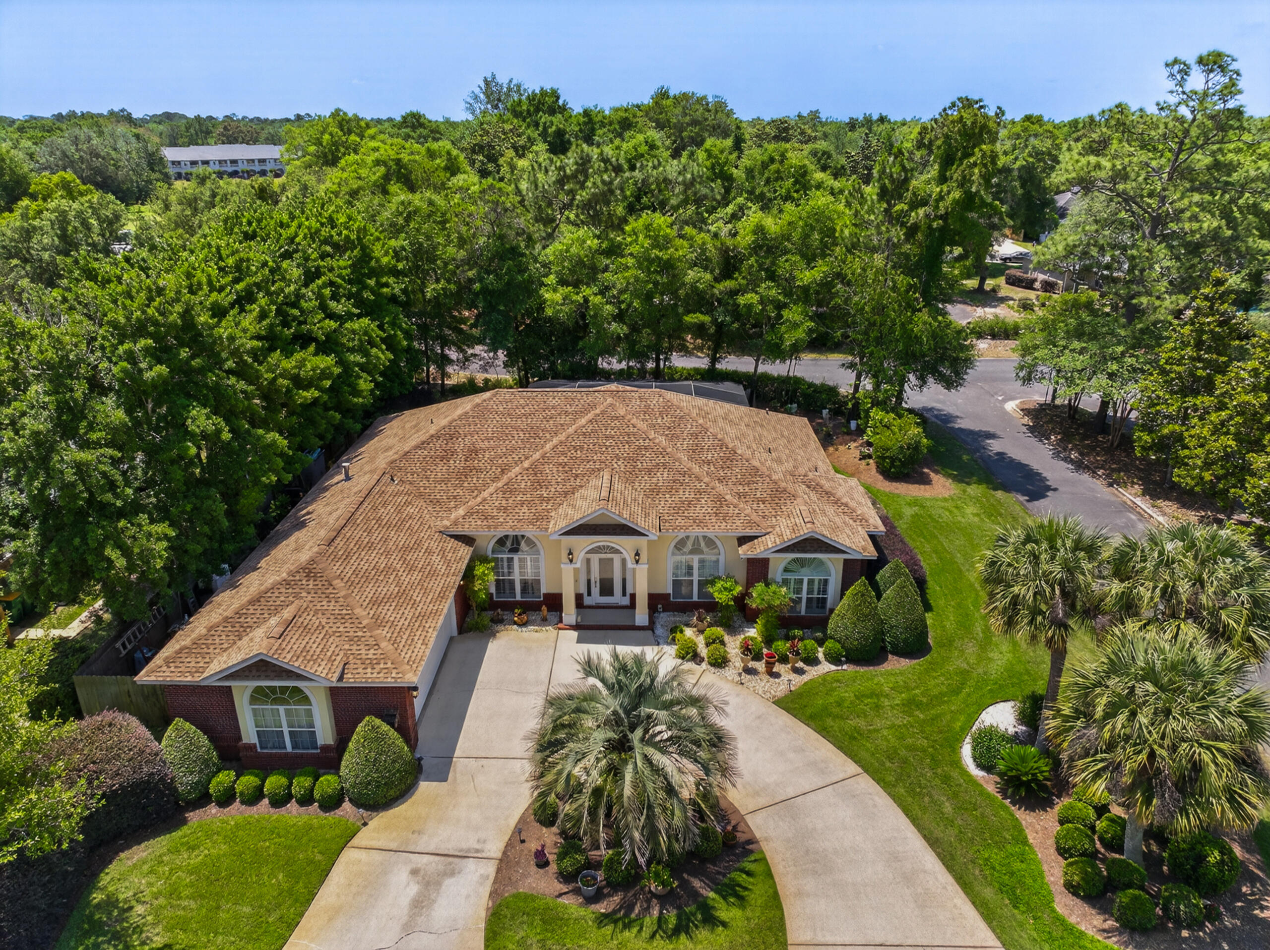 4242 Bobcat Cove Niceville FL 32578
