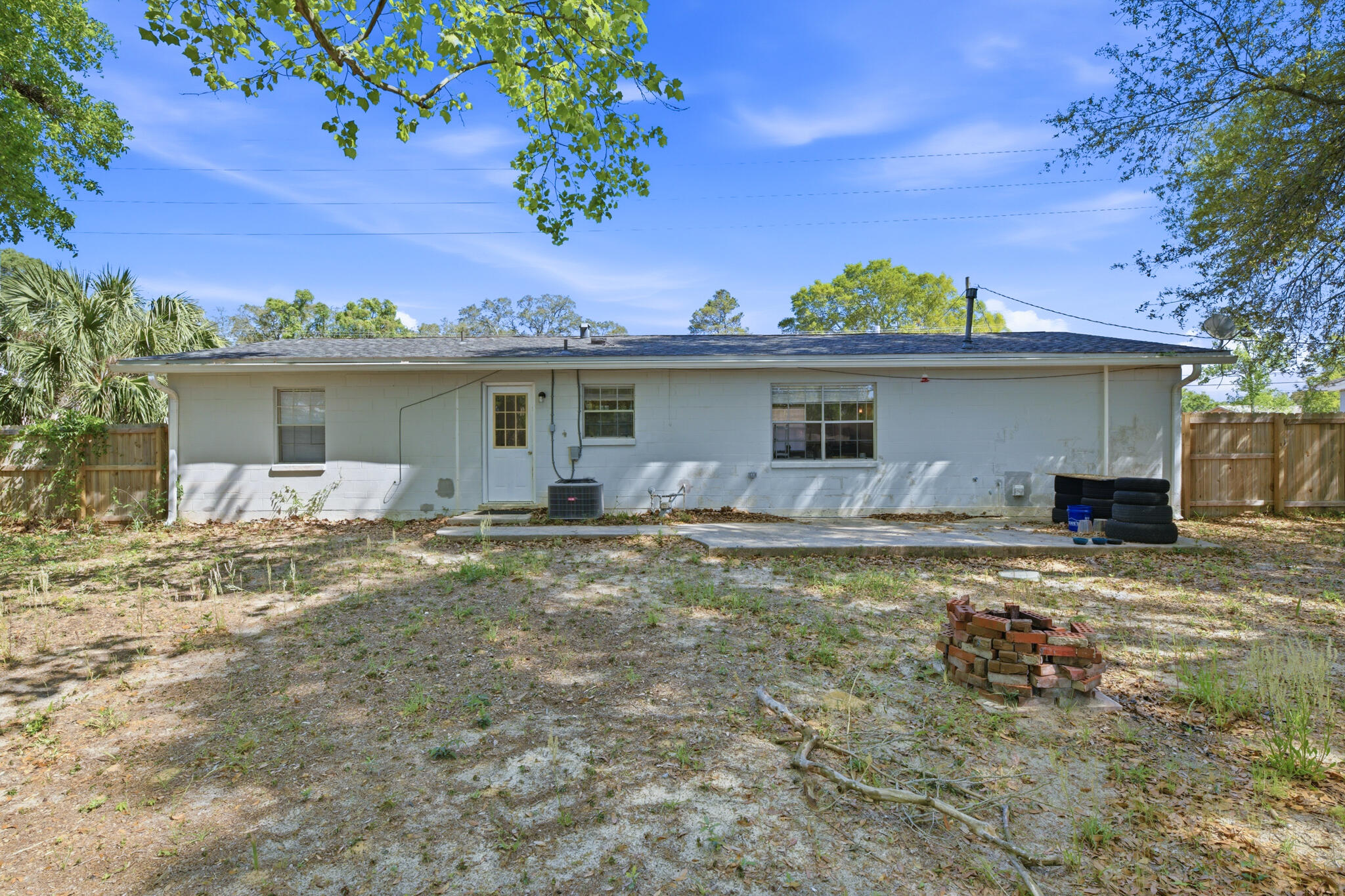 750 Mayflower Avenue Fort Walton Beach FL 32547