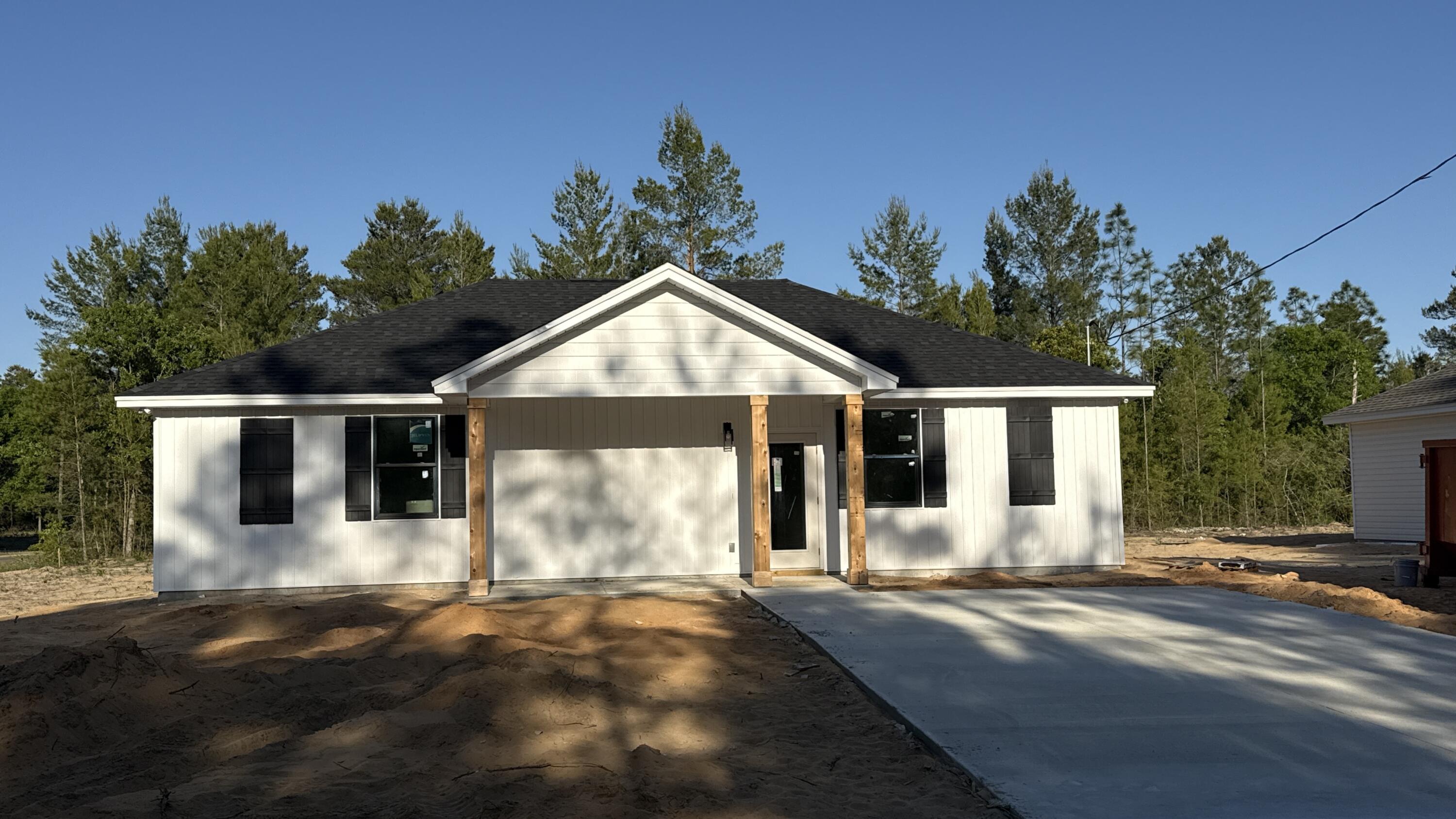 4181 Luar Chipley FL 32428