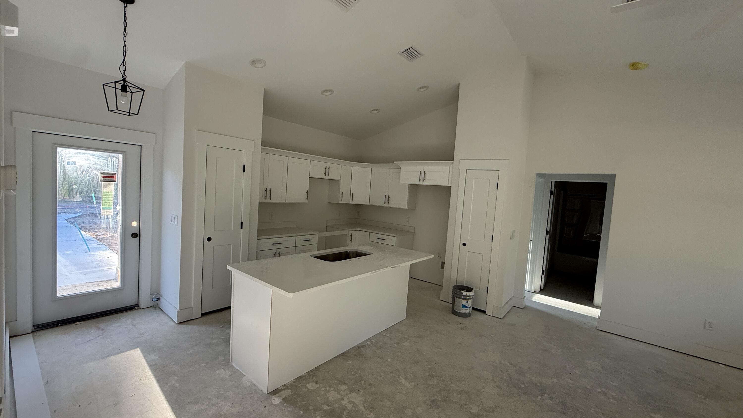 4181 Luar Chipley FL 32428