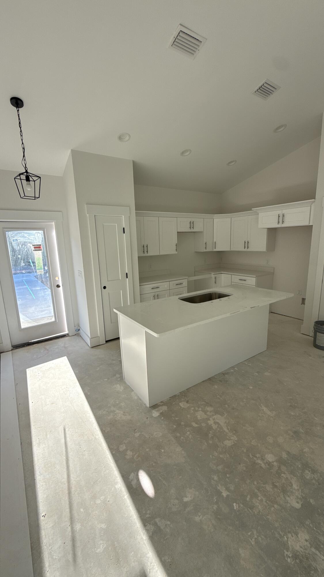 4181 Luar Chipley FL 32428