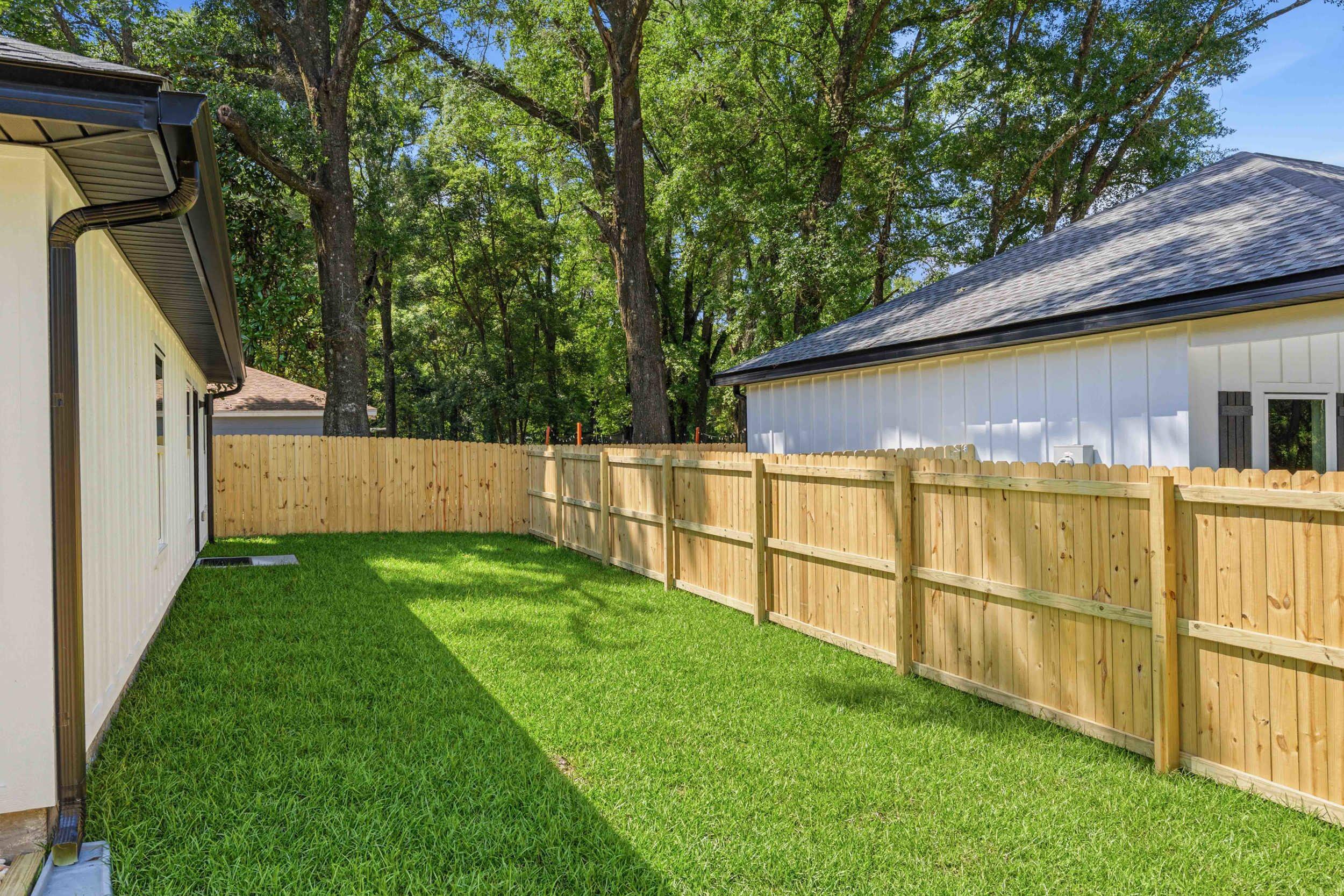 150 N Booker Street Crestview FL 32536