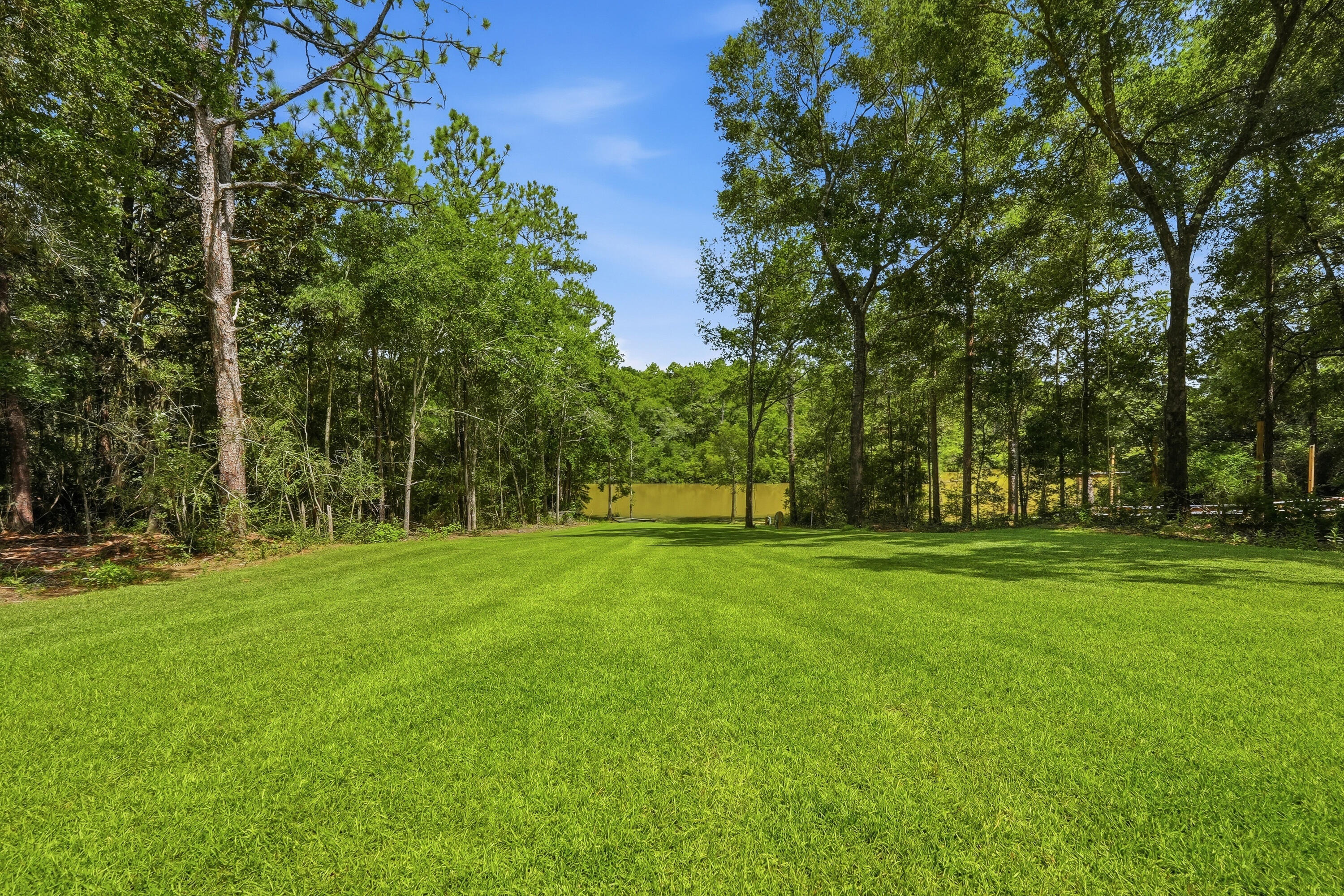 108 Creek Drive Crestview FL 32536