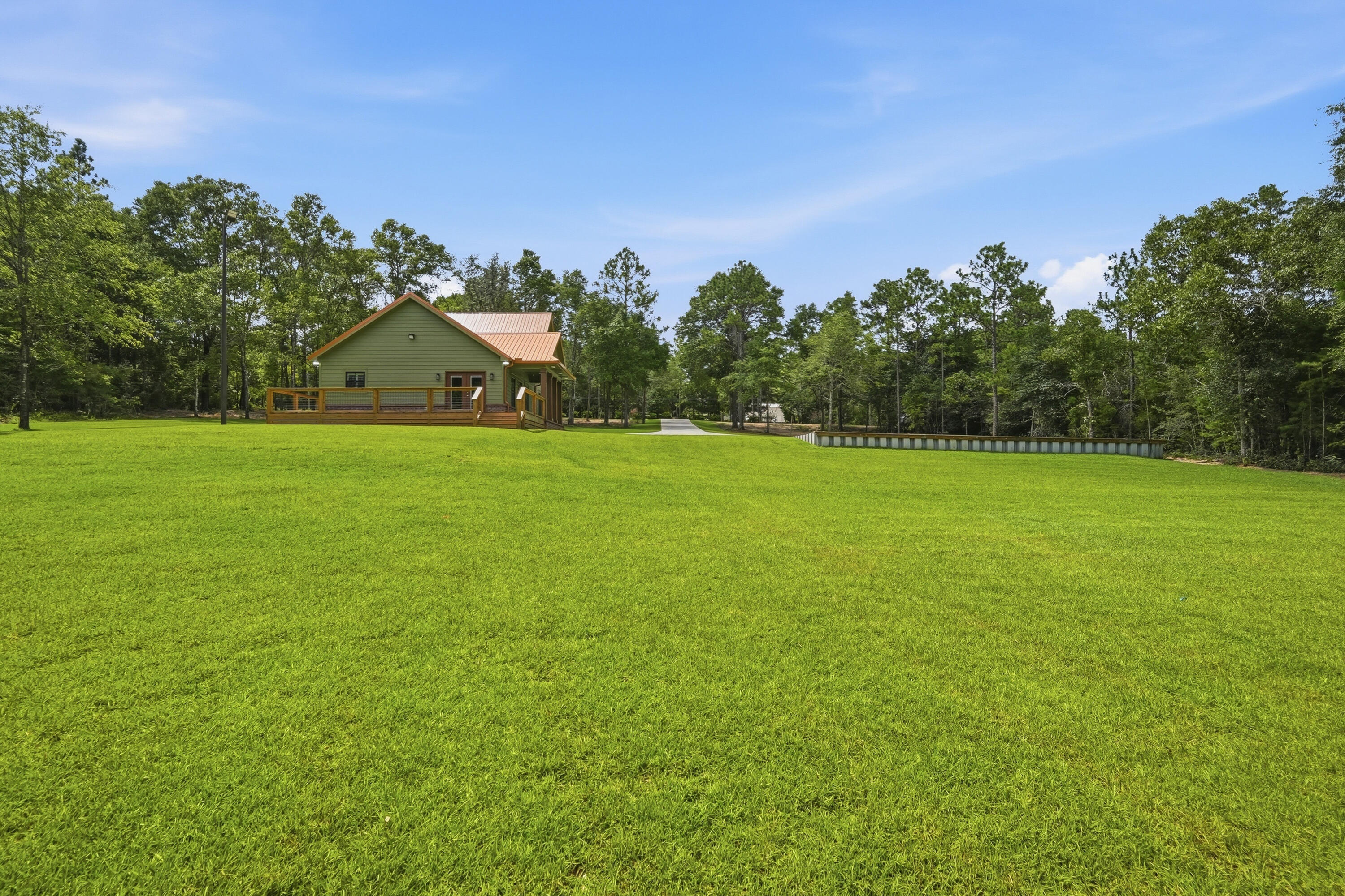 108 Creek Drive Crestview FL 32536