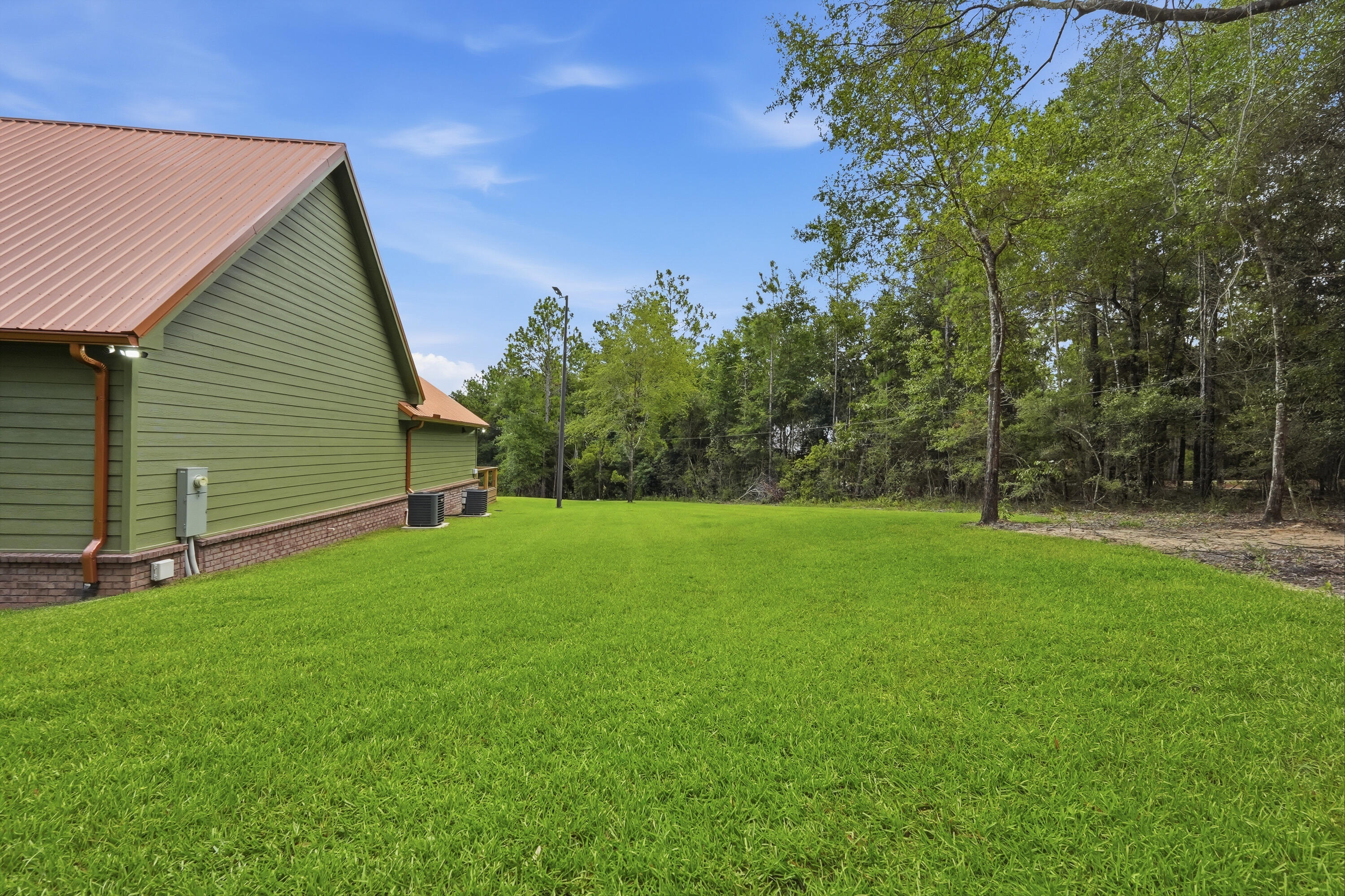 108 Creek Drive Crestview FL 32536