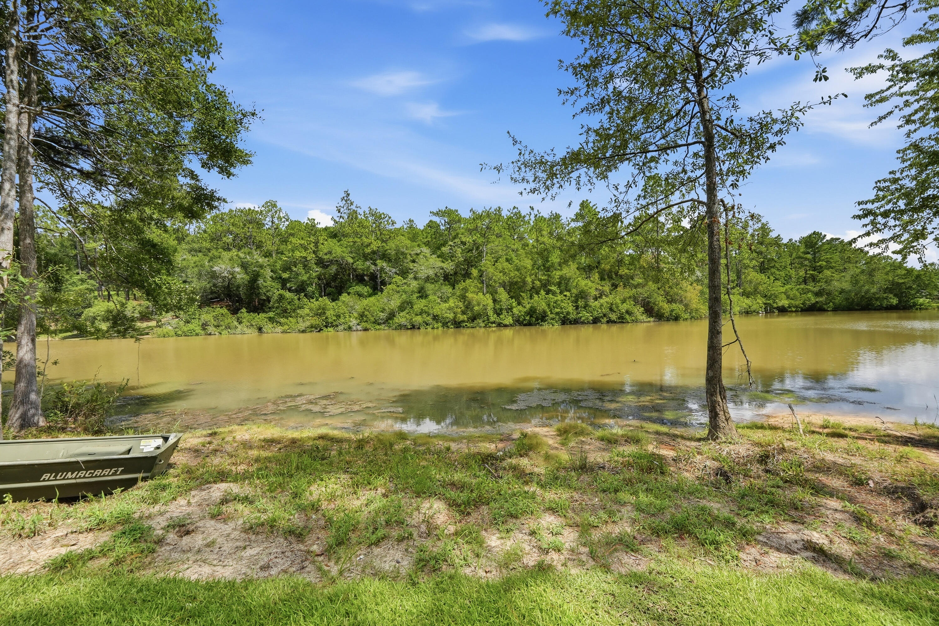 108 Creek Drive Crestview FL 32536