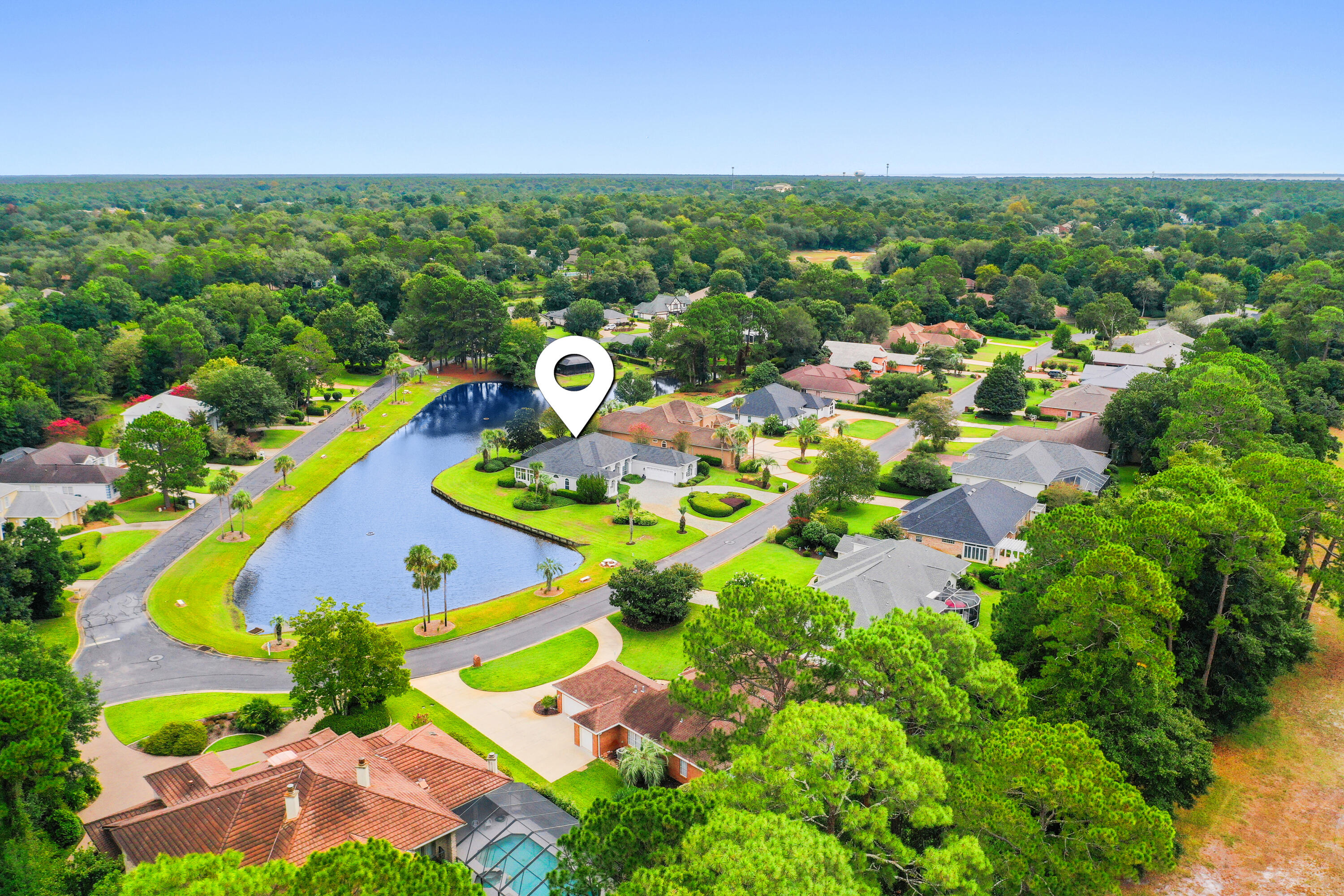 1517 Glenlake Circle Niceville FL 32578