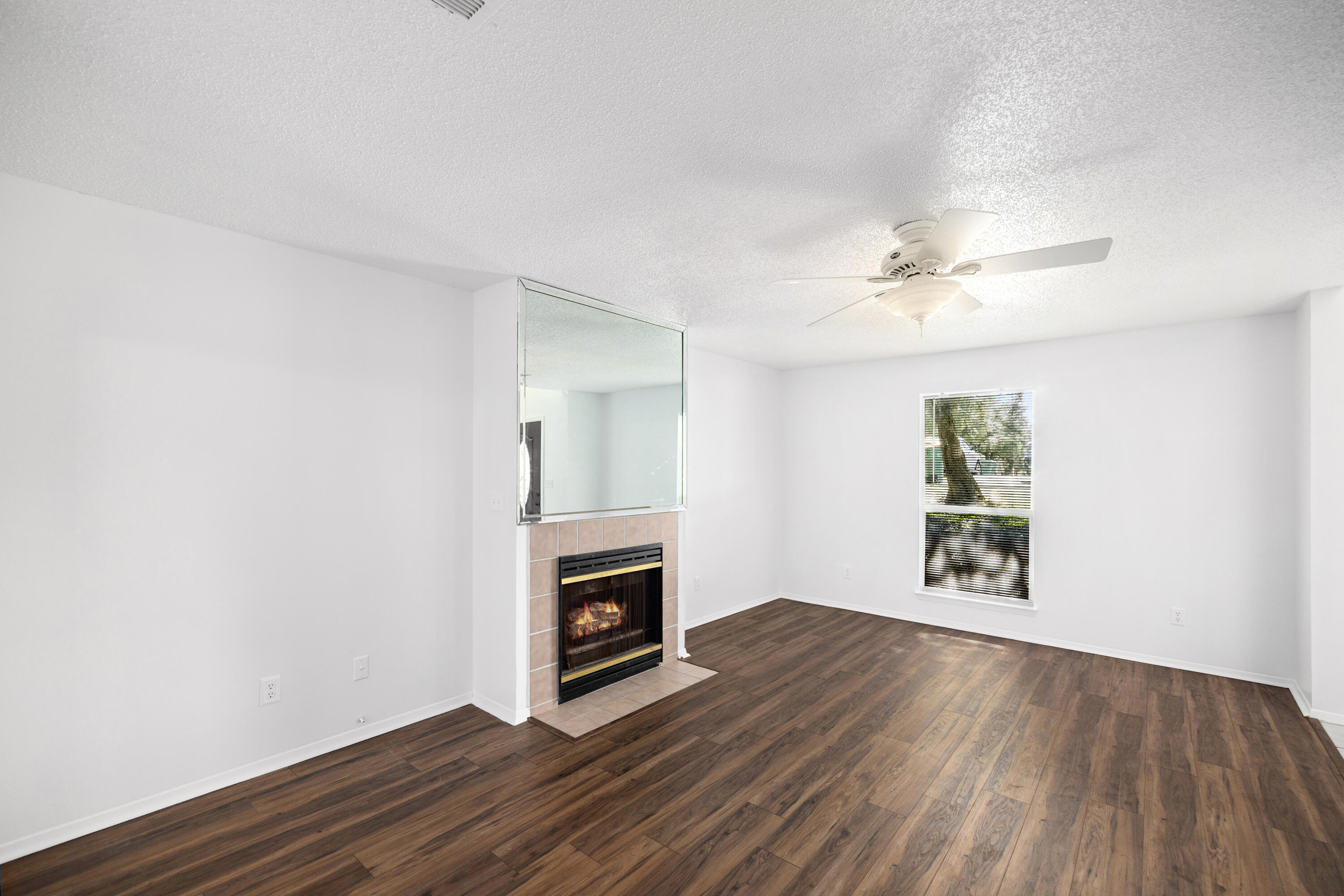 820 Sparkleberry Cove Niceville FL 32578