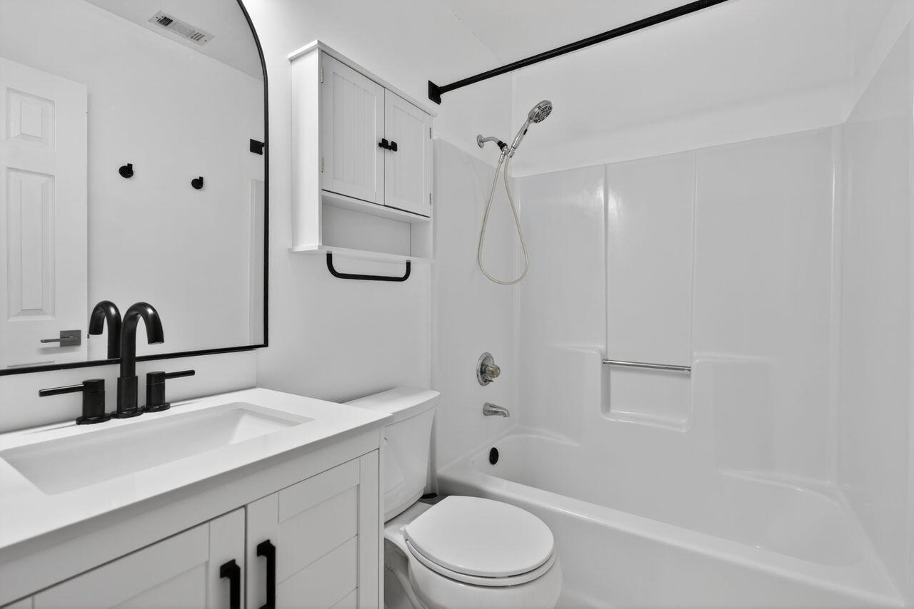 121 Campbell Avenue Crestview FL 32536