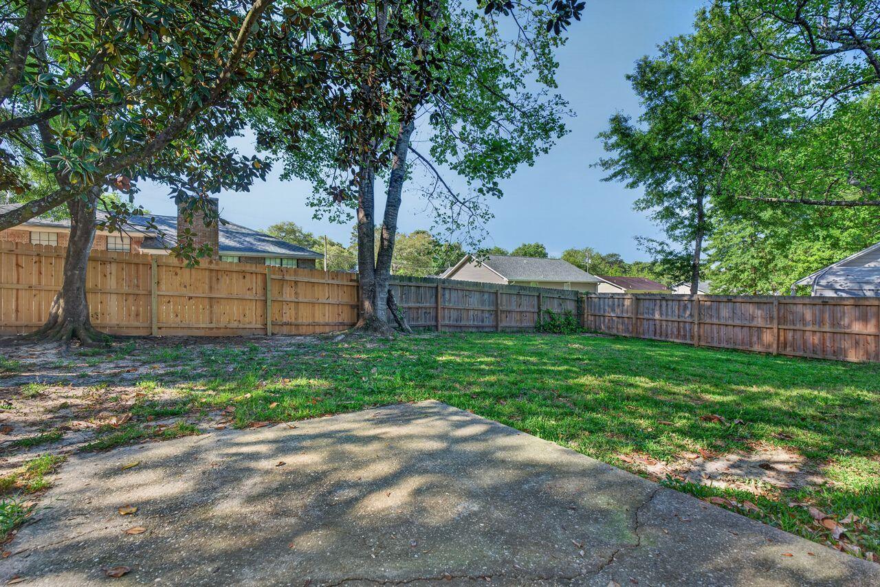 121 Campbell Avenue Crestview FL 32536