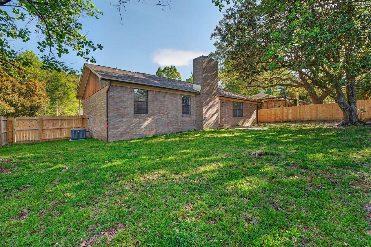 121 Campbell Avenue Crestview FL 32536