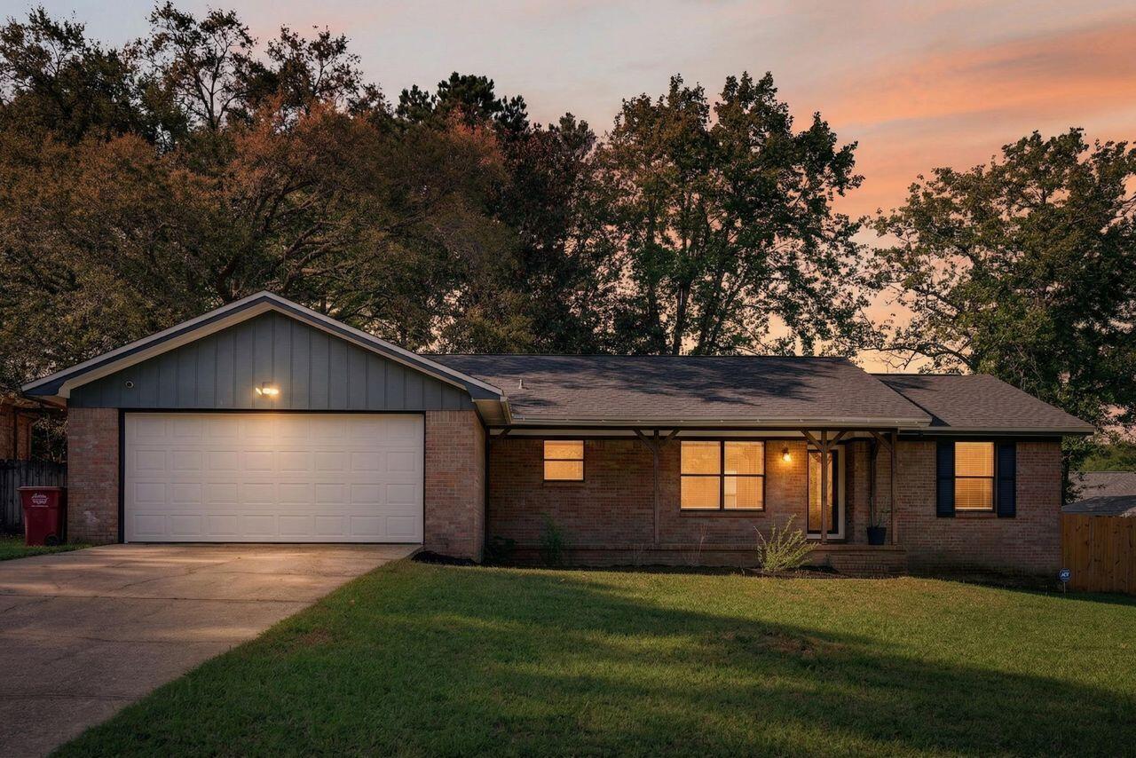 121 Campbell Avenue Crestview FL 32536