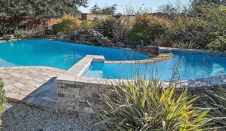 9435 E River Drive Navarre FL 32566