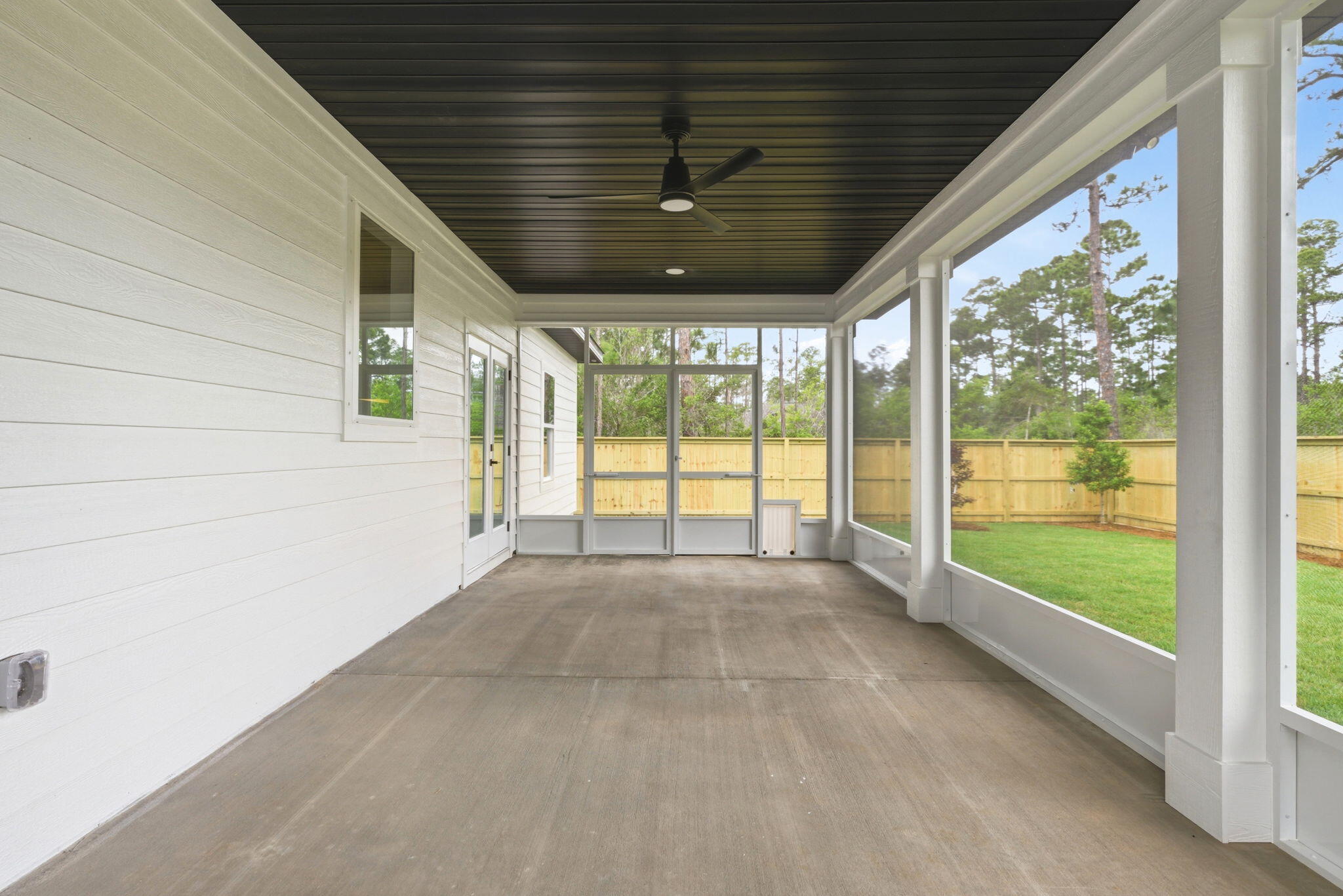 8756 Sand Pine Drive Navarre FL 32566