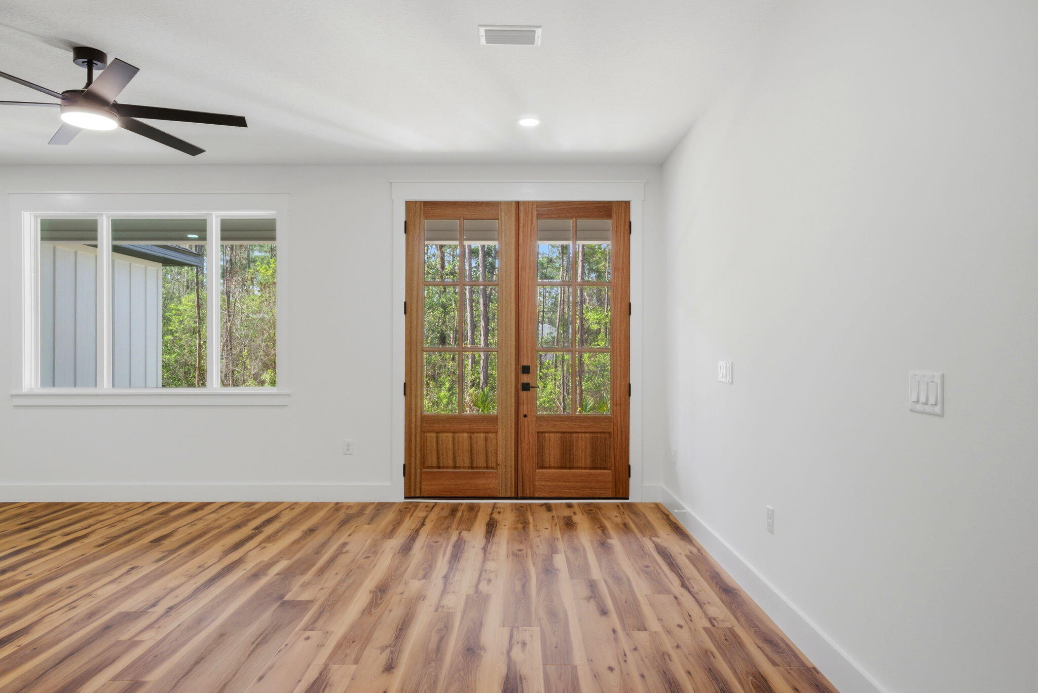 8756 Sand Pine Drive Navarre FL 32566