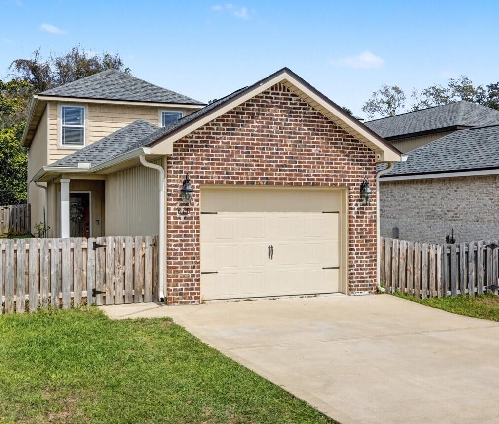 61B 9th Avenue Shalimar FL 32579