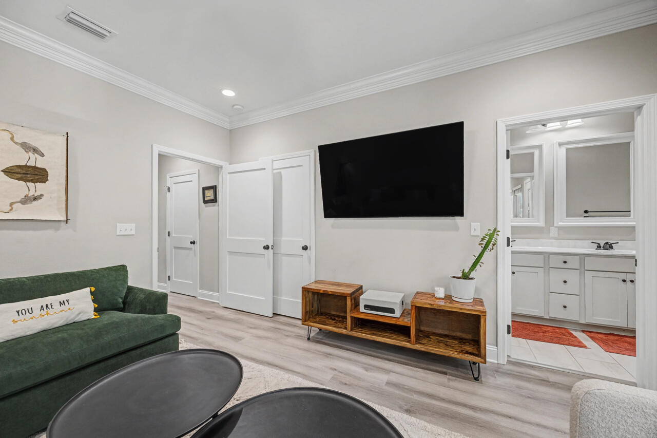61B 9th Avenue Shalimar FL 32579