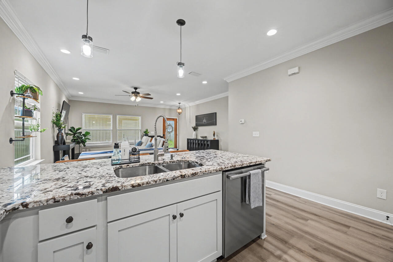 61B 9th Avenue Shalimar FL 32579