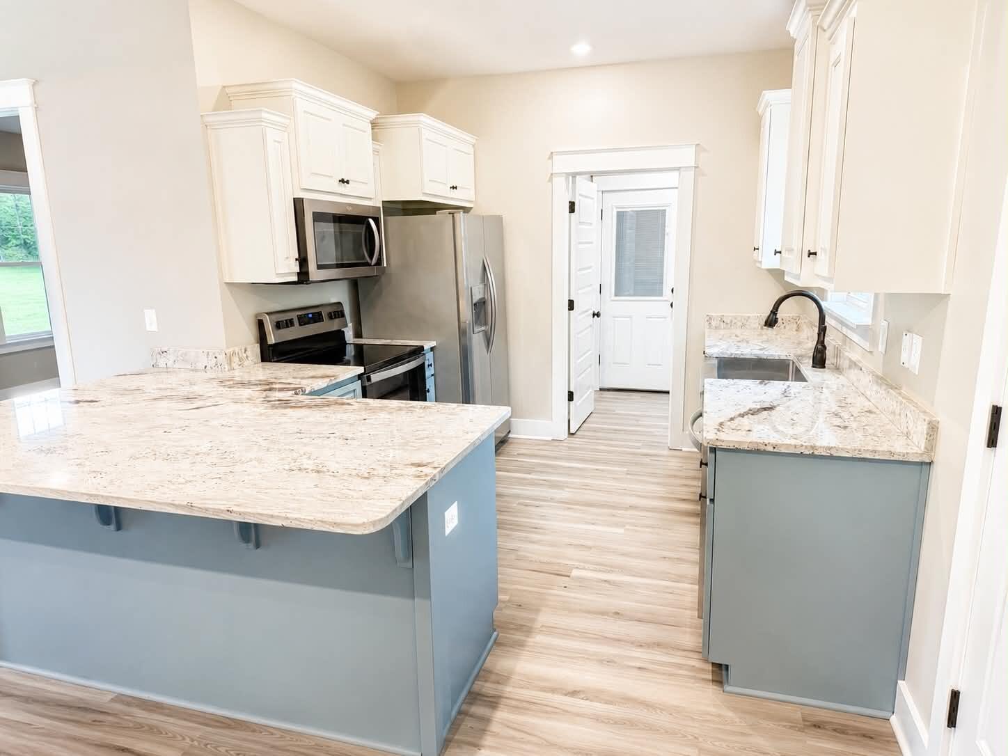 8195 Shooter Lane Laurel Hill FL 32567
