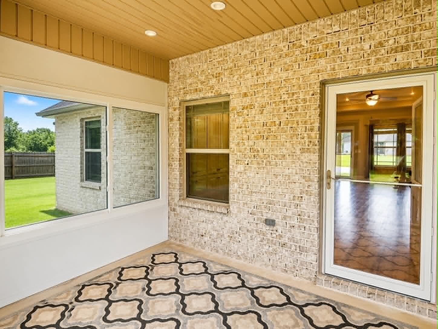 8195 Shooter Lane Laurel Hill FL 32567