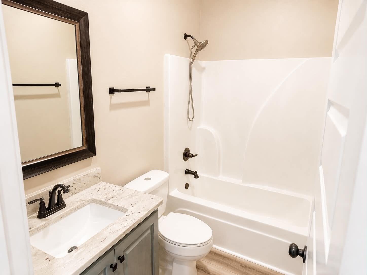 8195 Shooter Lane Laurel Hill FL 32567