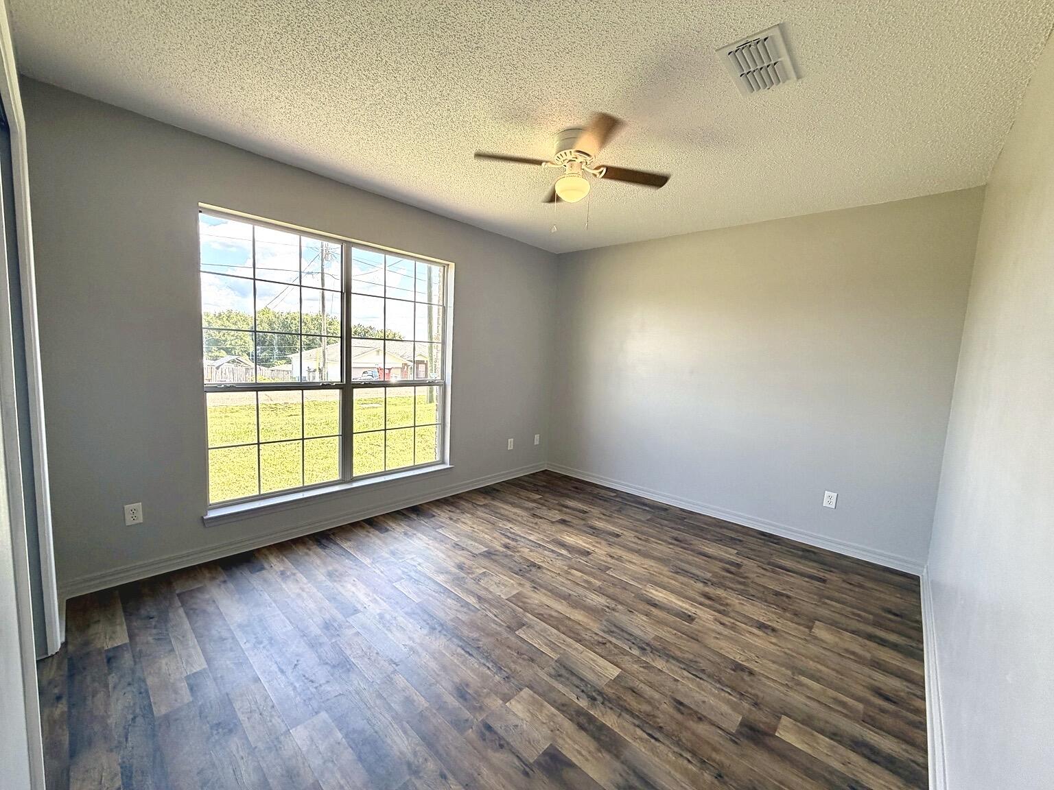 247 Trish Drive Crestview FL 32536
