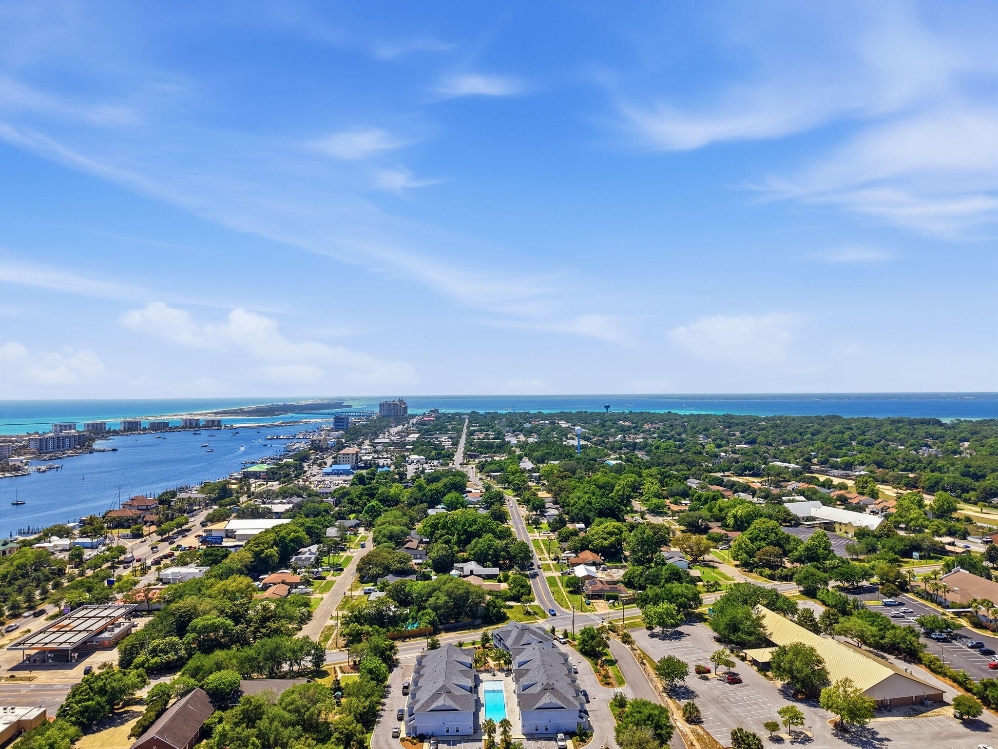 628 Mountain Drive Destin FL 32541