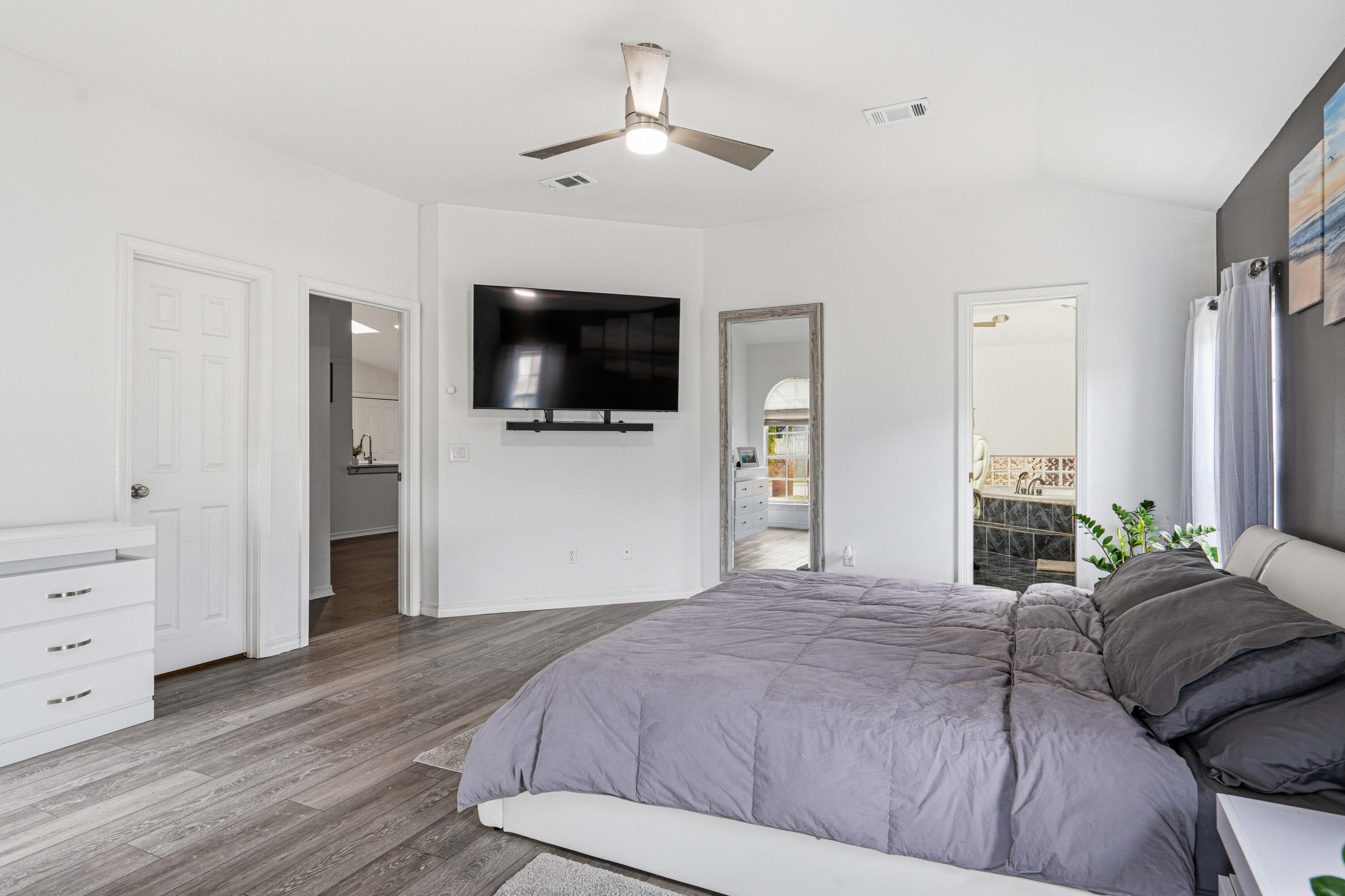 1929 Jessica Way Navarre FL 32566