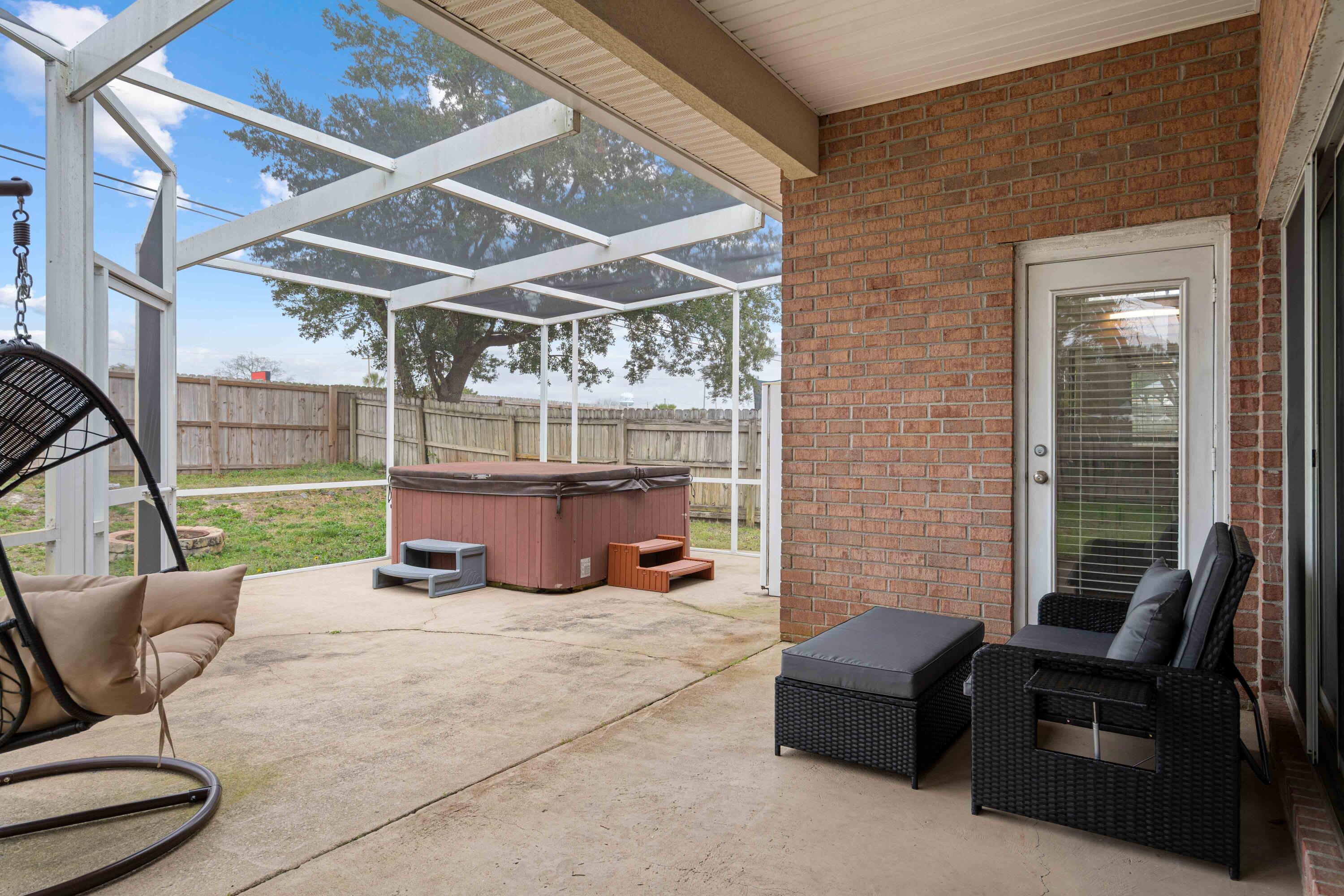 1929 Jessica Way Navarre FL 32566
