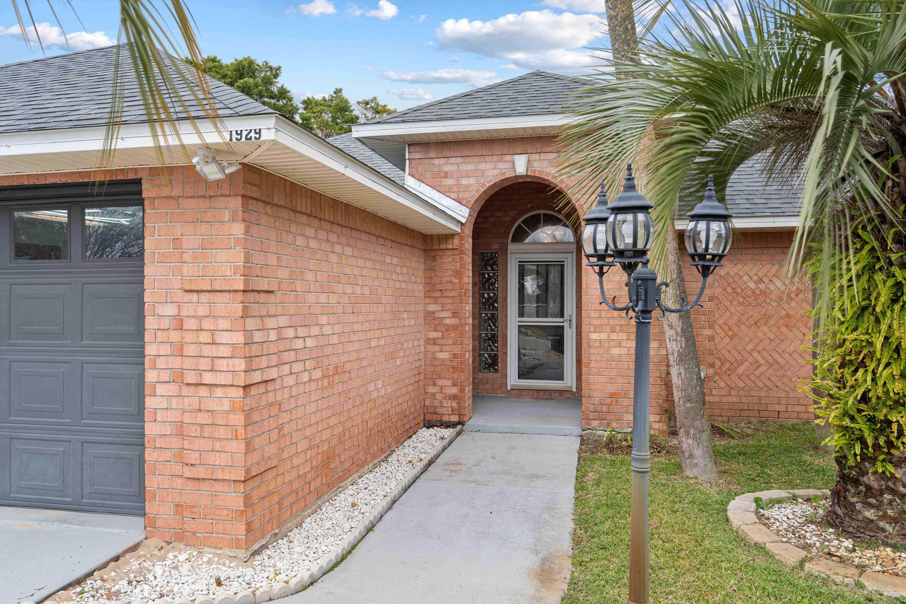 1929 Jessica Way Navarre FL 32566