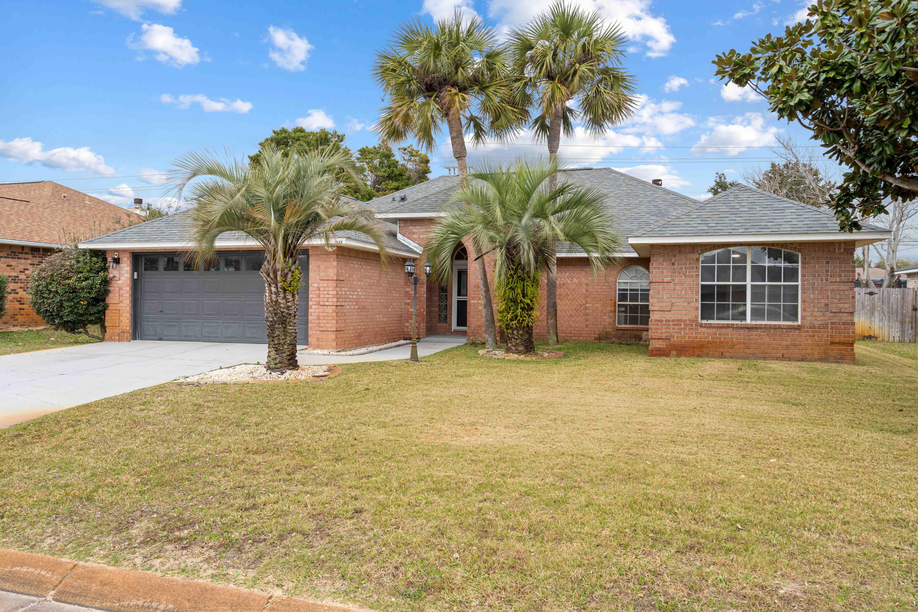 1929 Jessica Way Navarre FL 32566