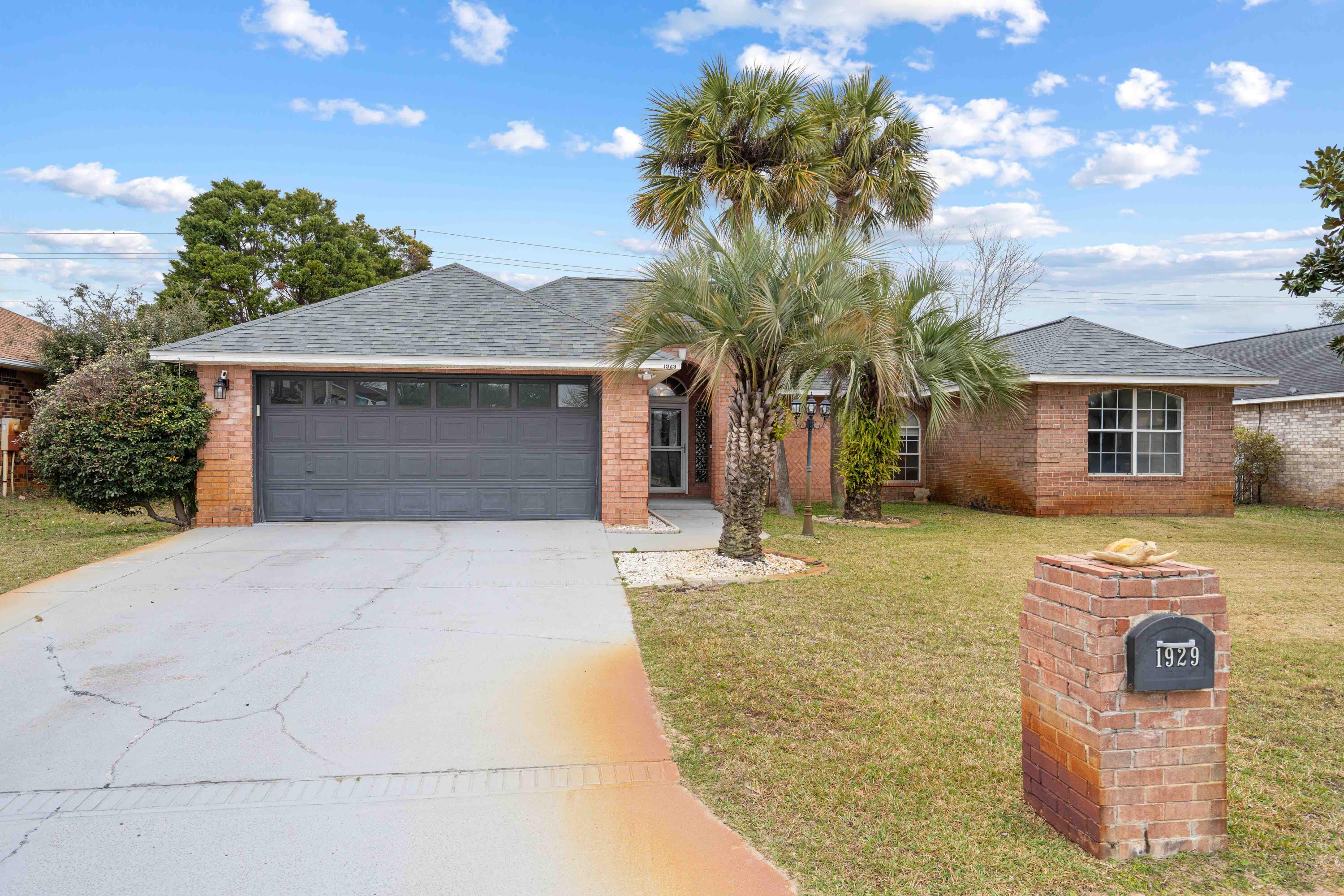 1929 Jessica Way Navarre FL 32566