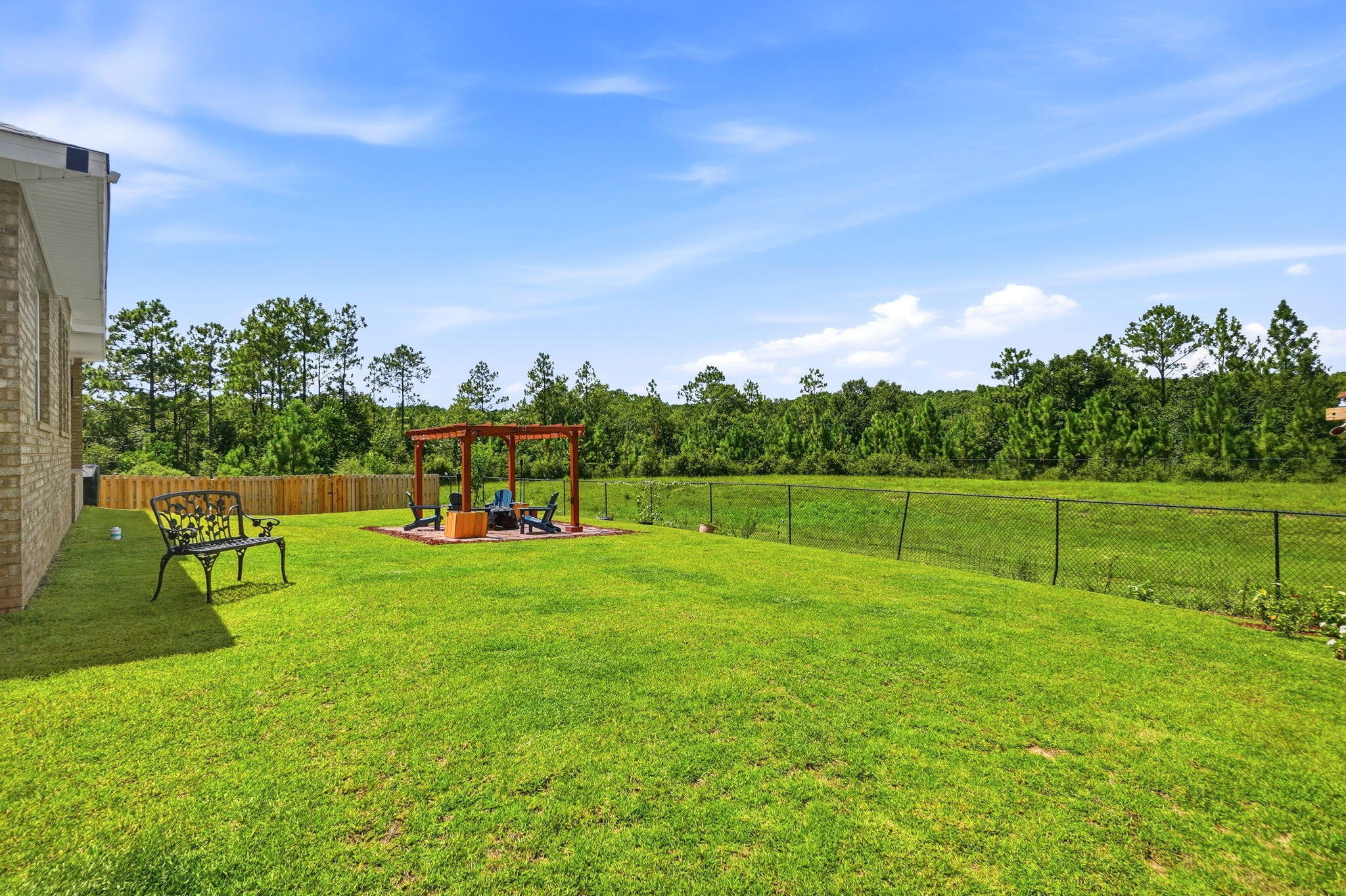 6071 Walk Along Way Crestview FL 32536
